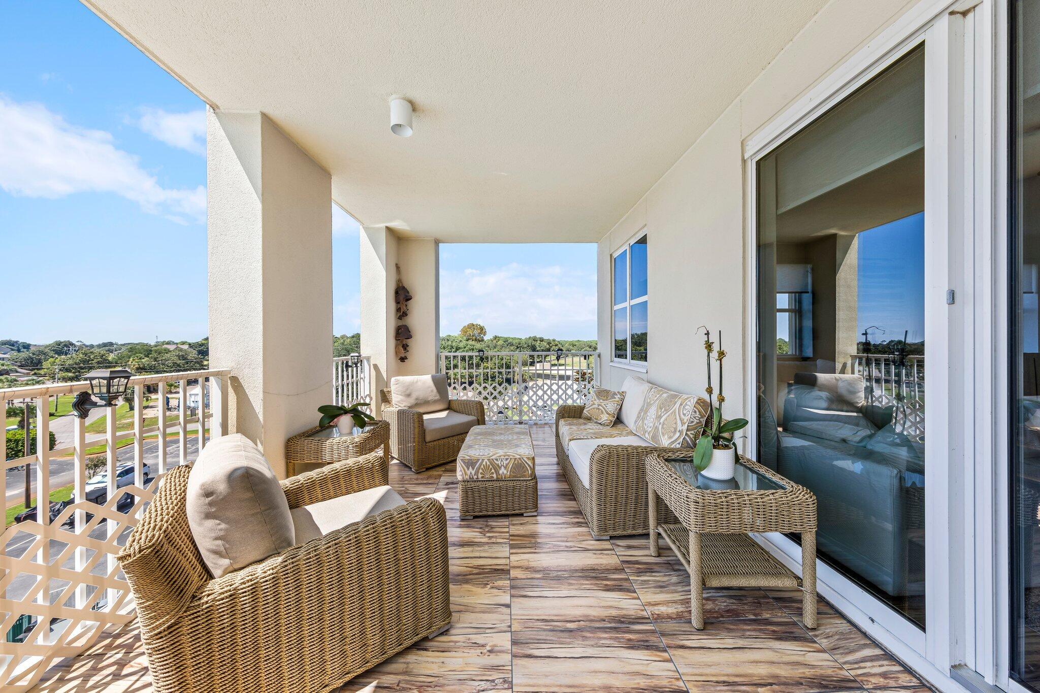 ARIEL DUNES II - Residential