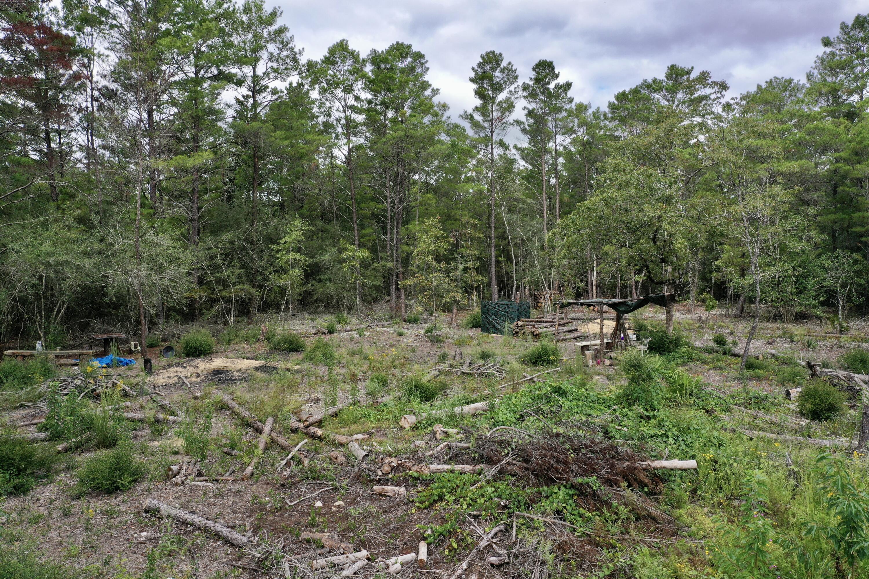 OAKWOOD HILLS UNIT 3 - Land