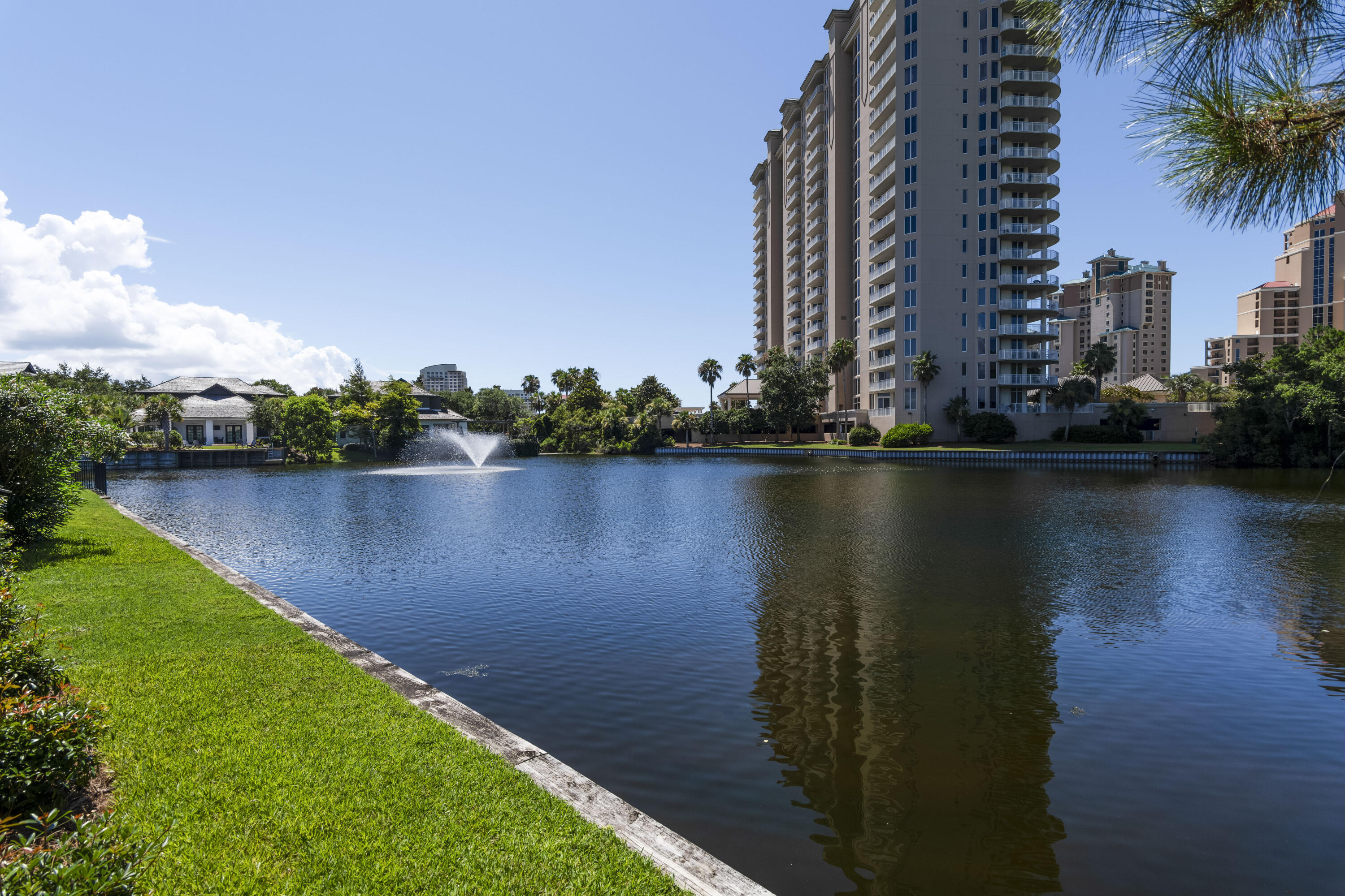 Beachwalk Villas - Residential