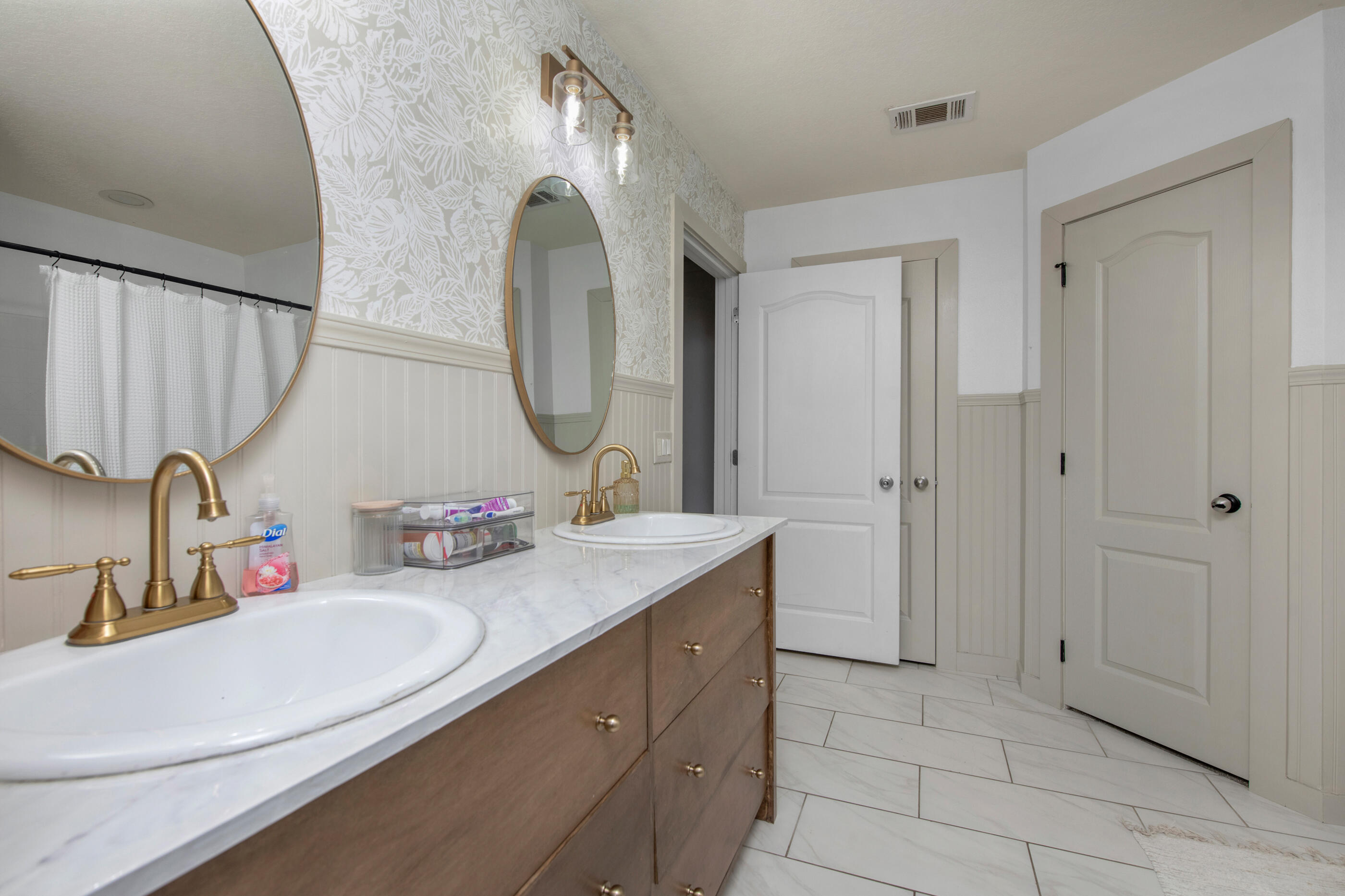 DUNCAN RIDGE - Residential