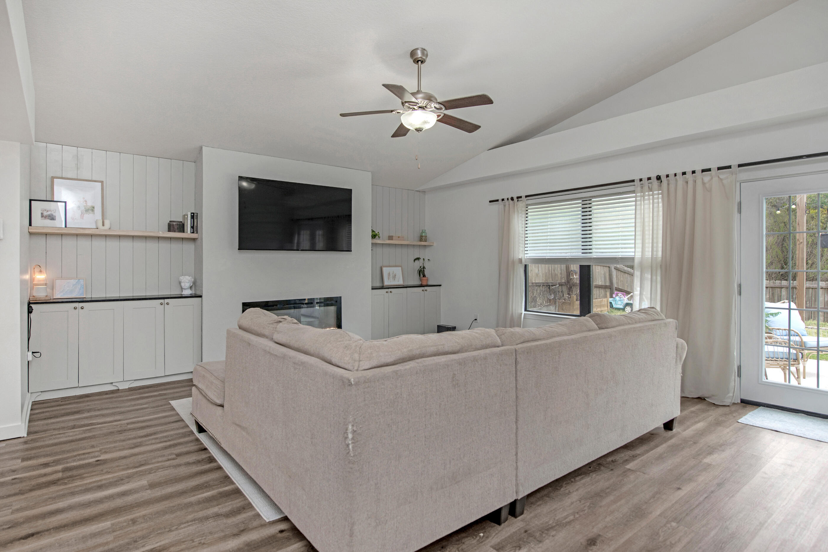 DUNCAN RIDGE - Residential