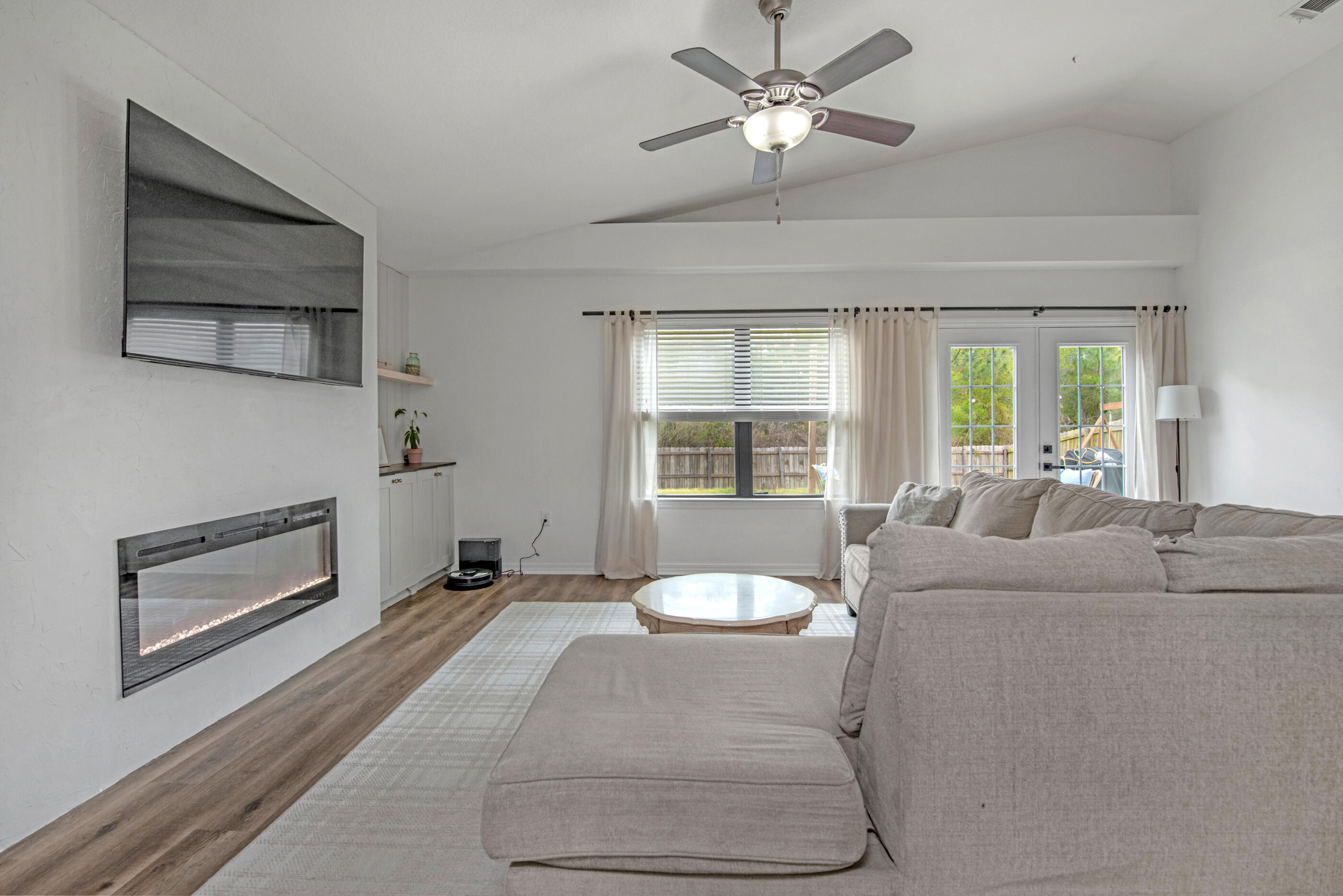 DUNCAN RIDGE - Residential