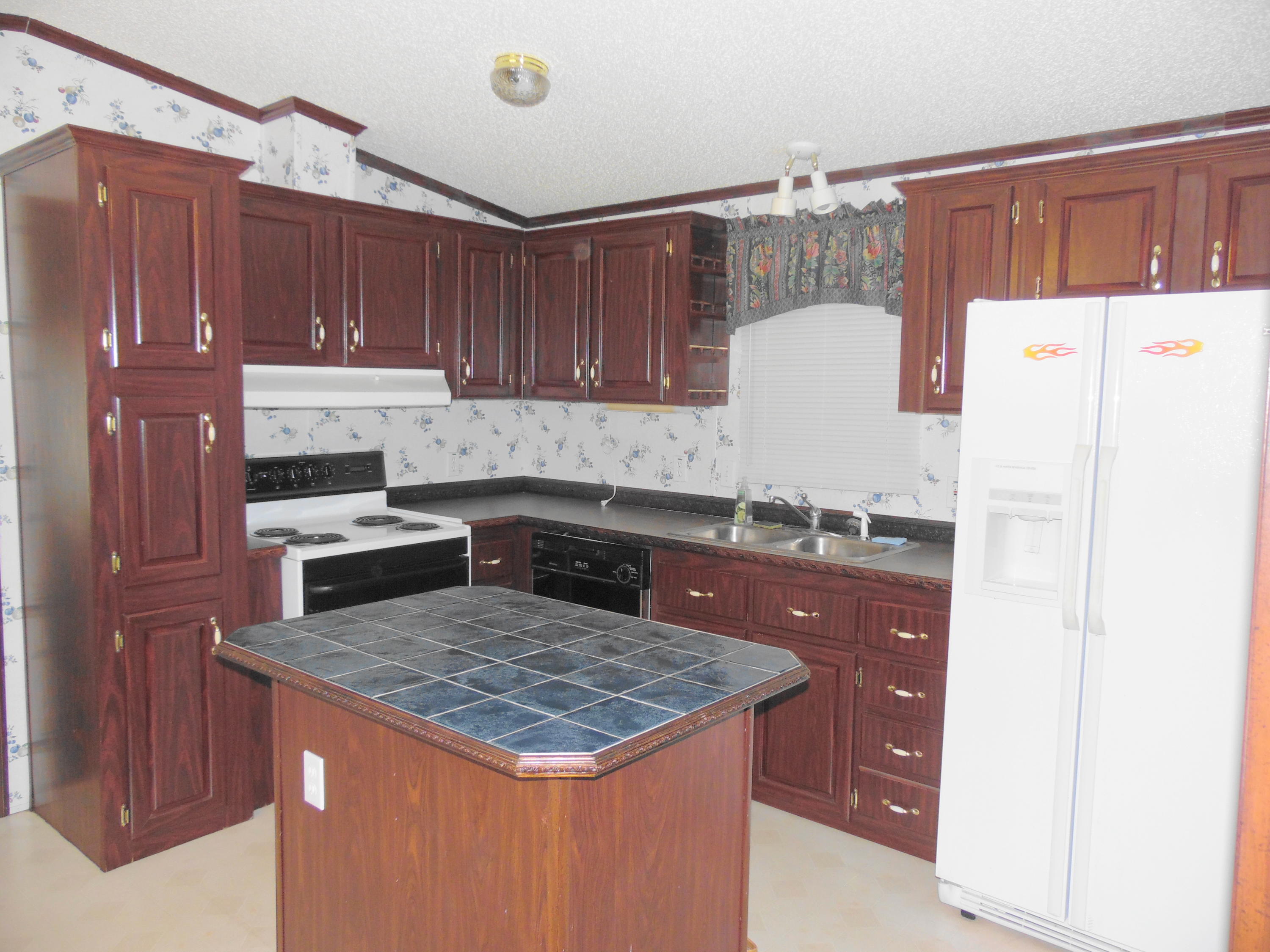 COTTON ESTATES UNREC - Residential