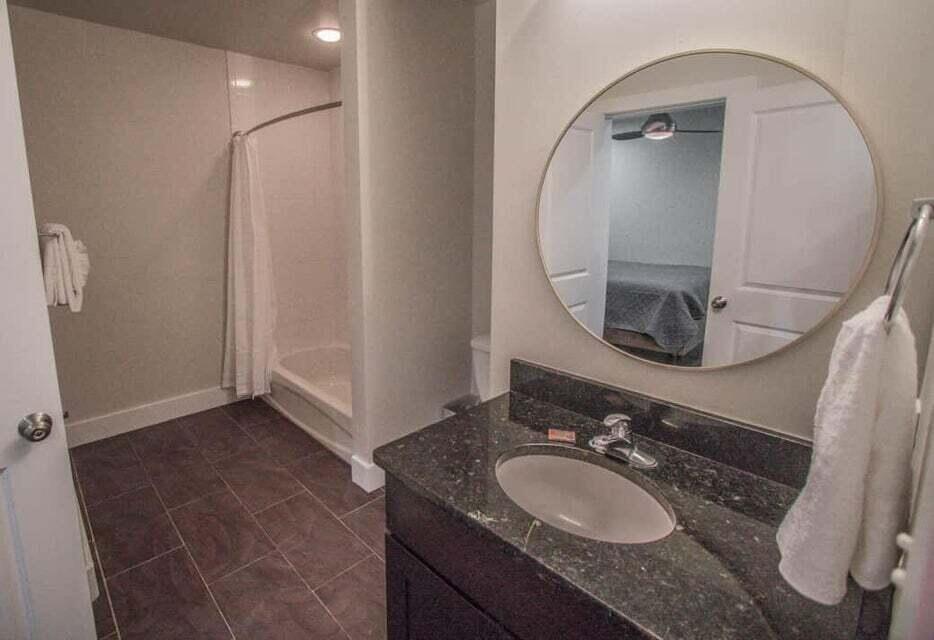 BROOKS LOFT - Residential Lease