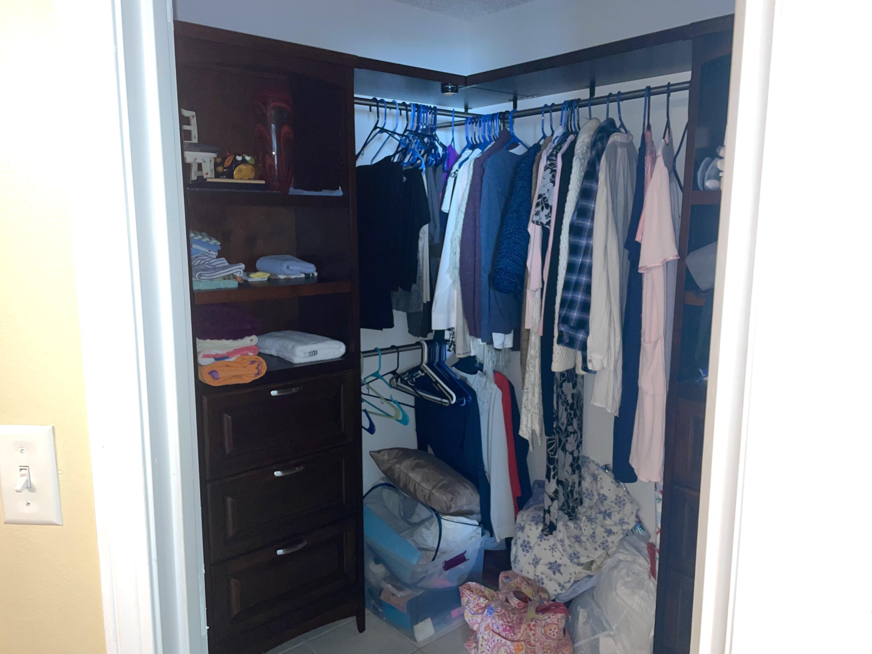 MILLS LANDING - Residential