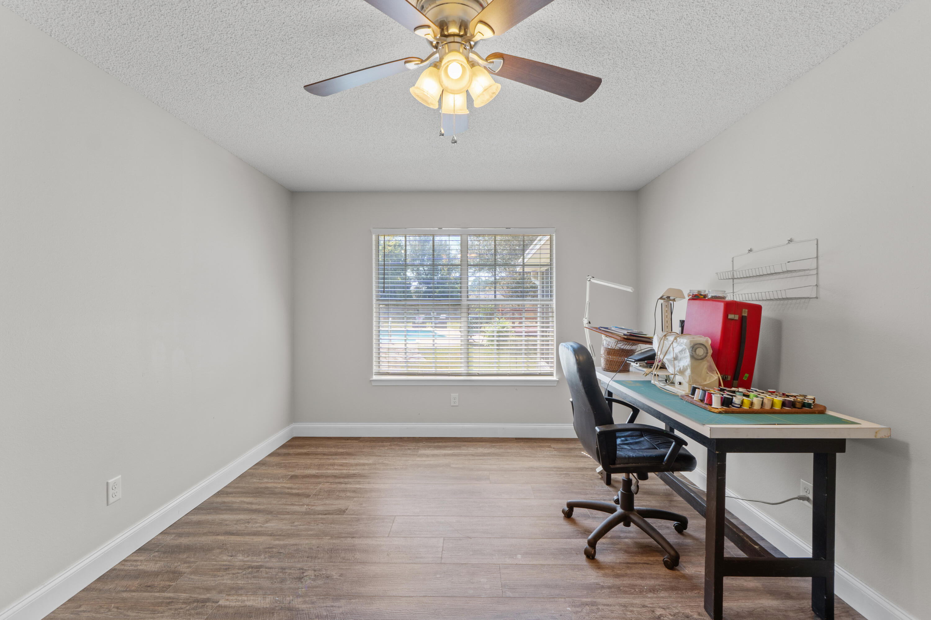 WOODRIDGE MANOR - Residential