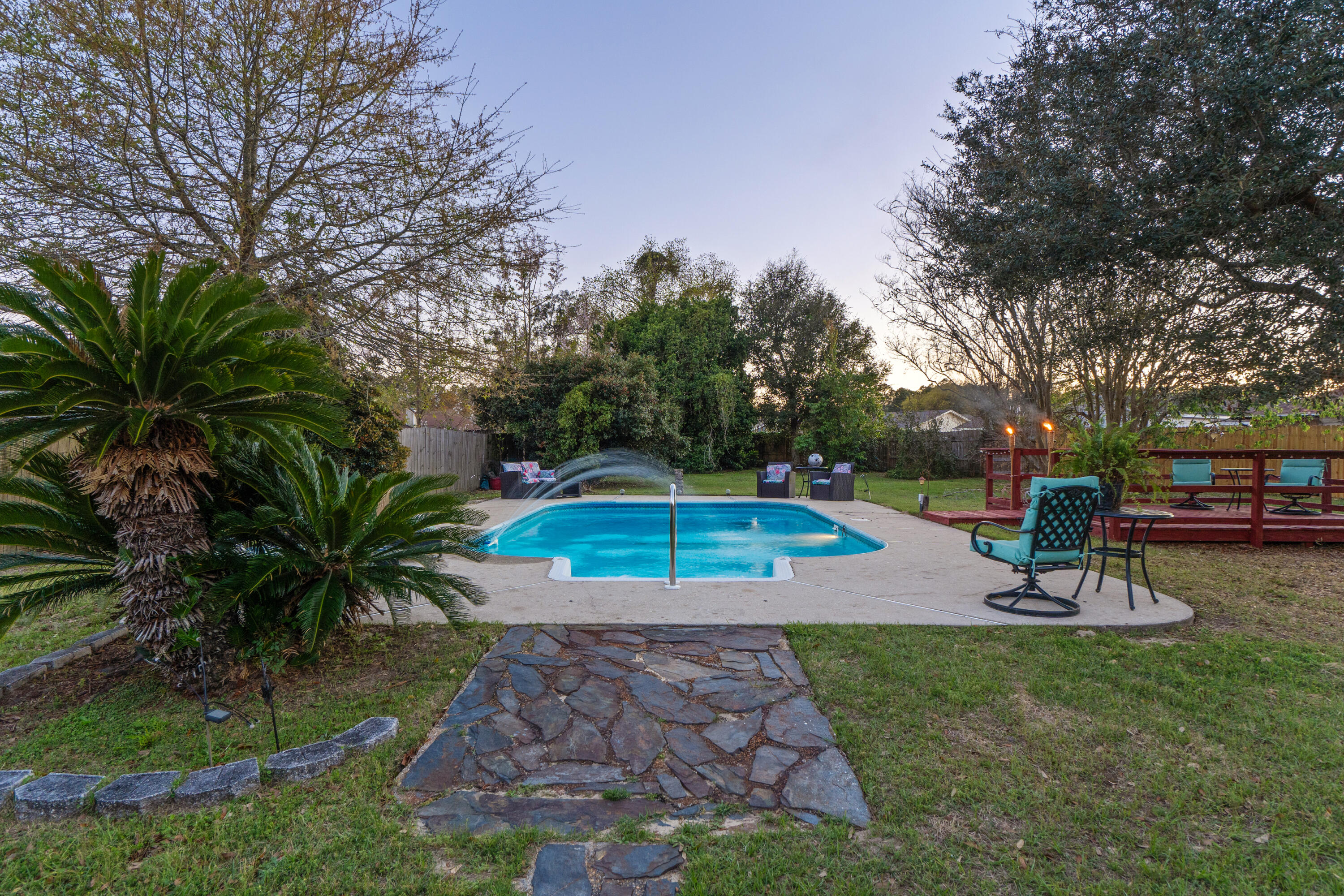 WOODRIDGE MANOR - Residential