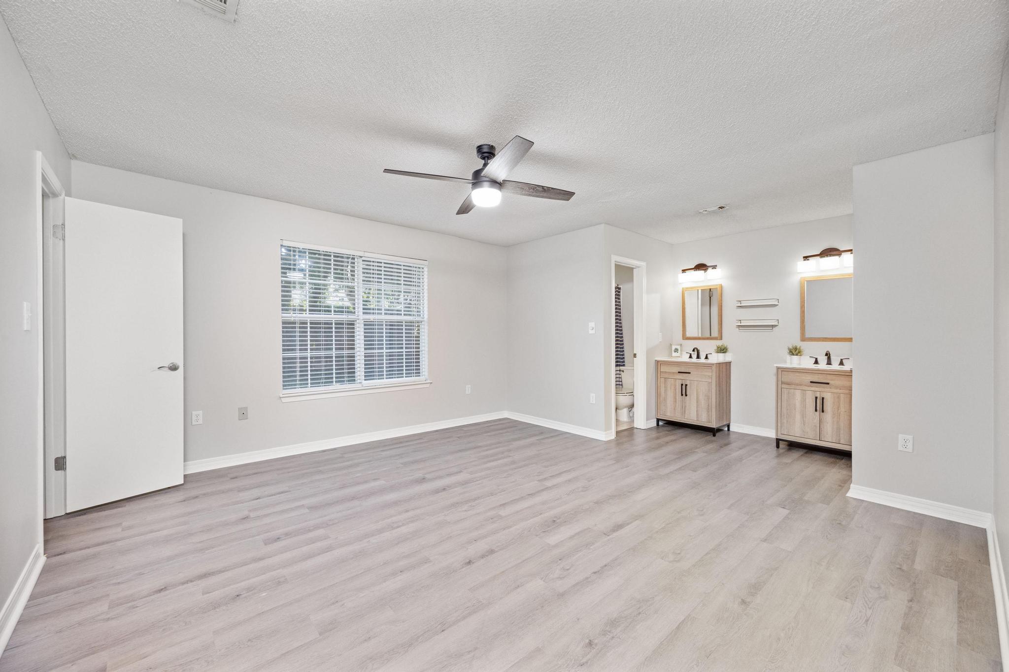 SANDY RIDGE ESTATES - Residential