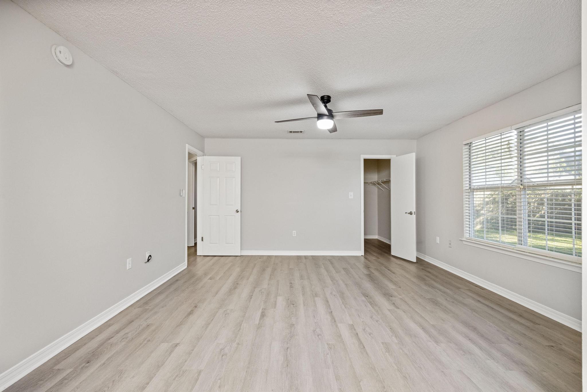 SANDY RIDGE ESTATES - Residential