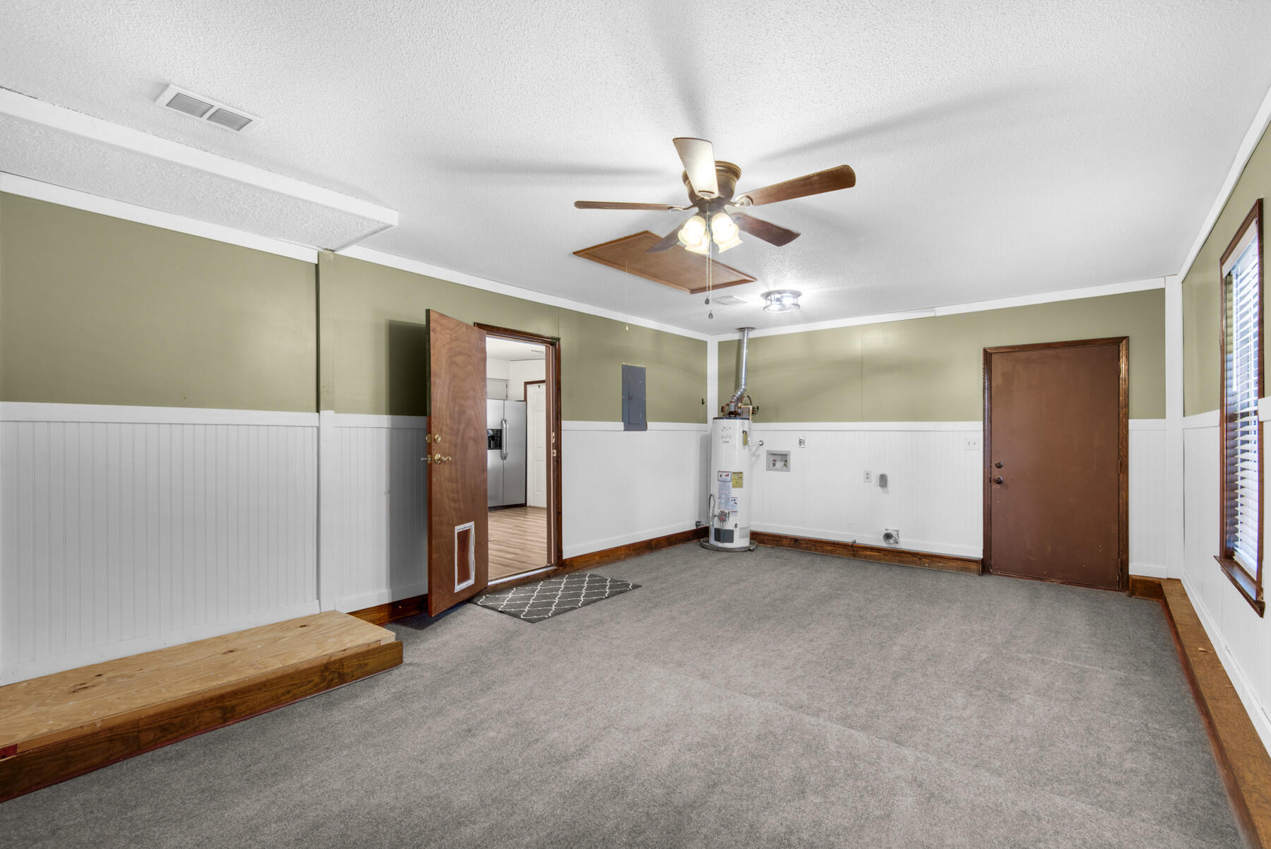 SHOAL CREEK MANOR WEST - Residential