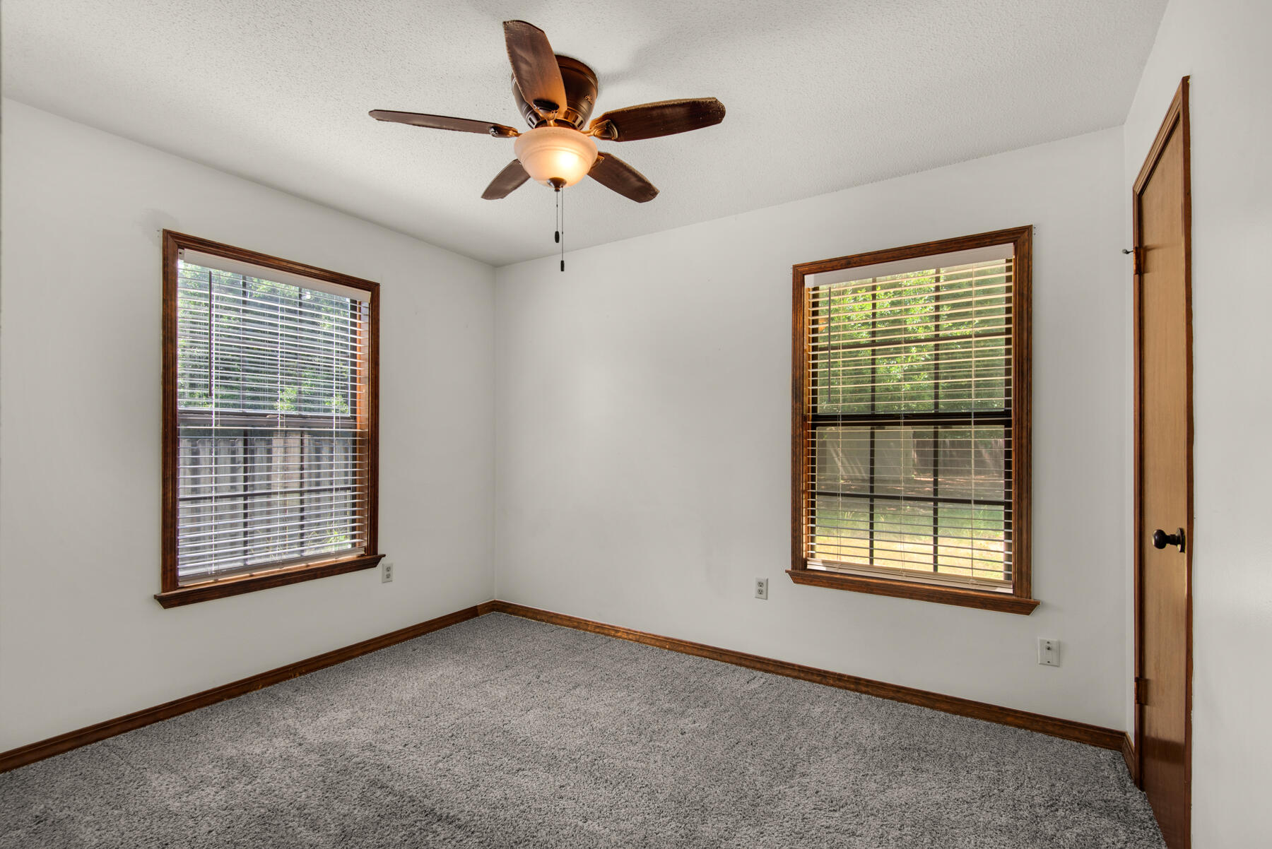 SHOAL CREEK MANOR WEST - Residential