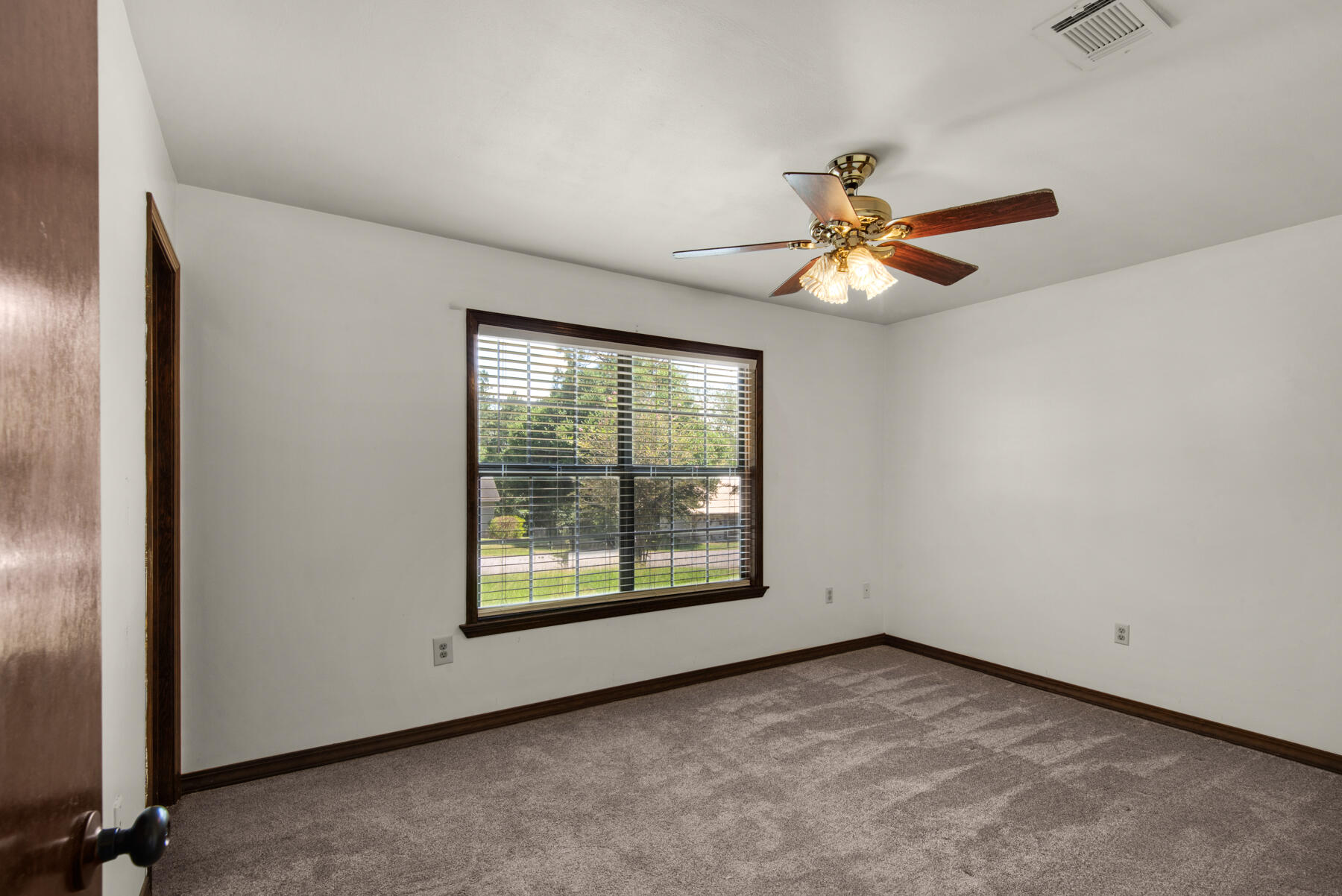 SHOAL CREEK MANOR WEST - Residential