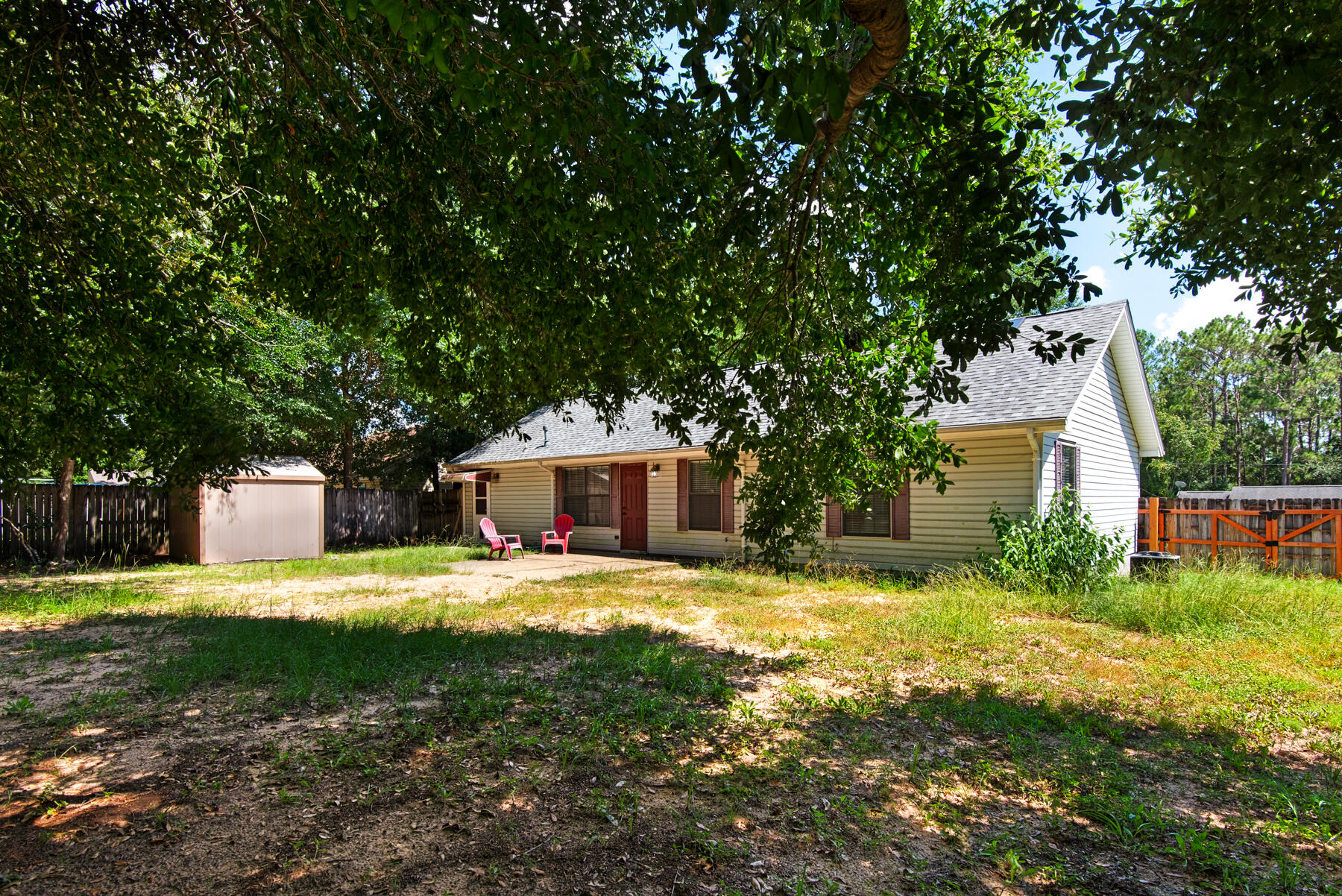 SHOAL CREEK MANOR WEST - Residential