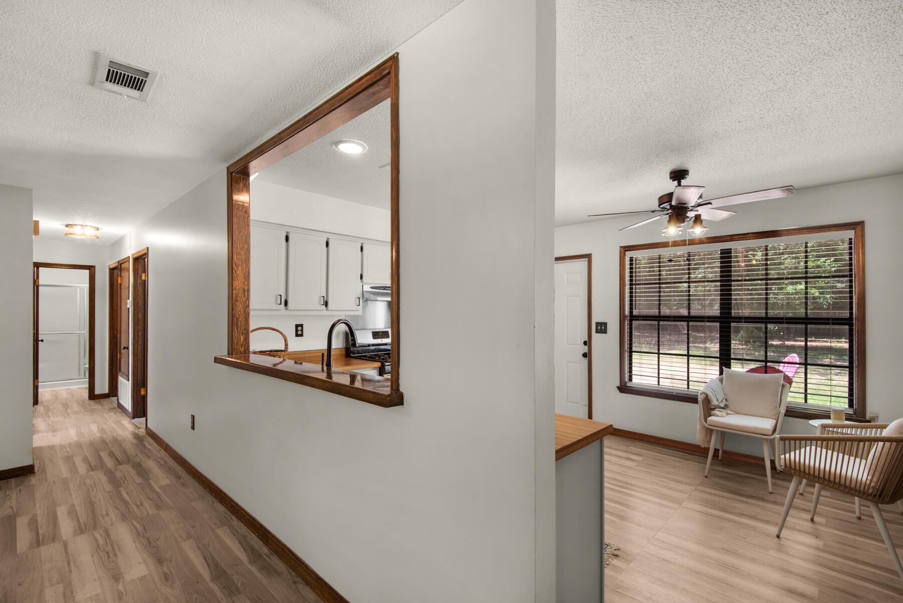 SHOAL CREEK MANOR WEST - Residential