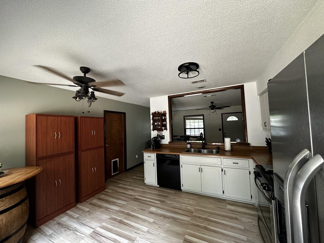SHOAL CREEK MANOR WEST - Residential