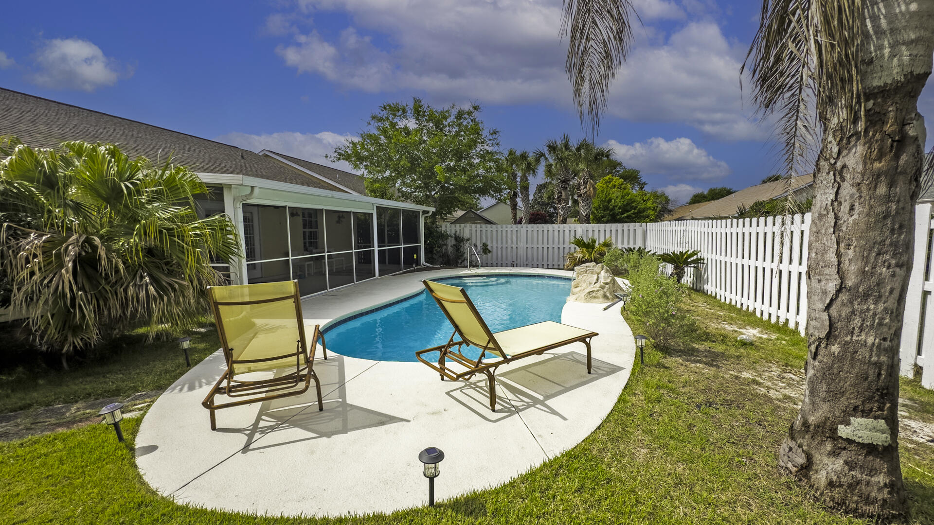 SUMMERWOOD PHASE 111 - Residential