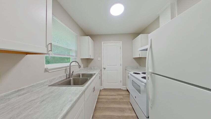 SEABREEZE 3RD ADDN - Residential