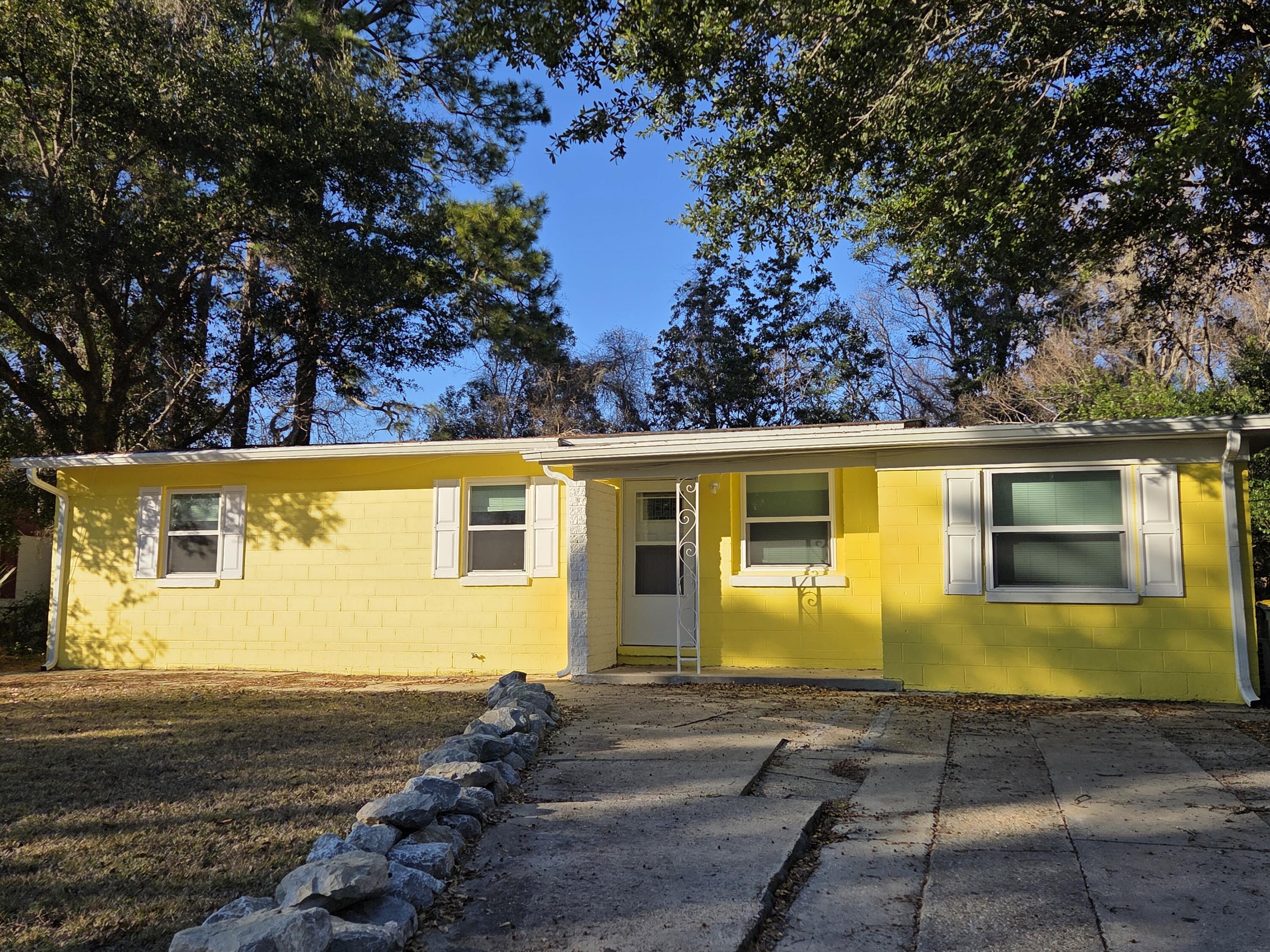 SEABREEZE 3RD ADDN - Residential