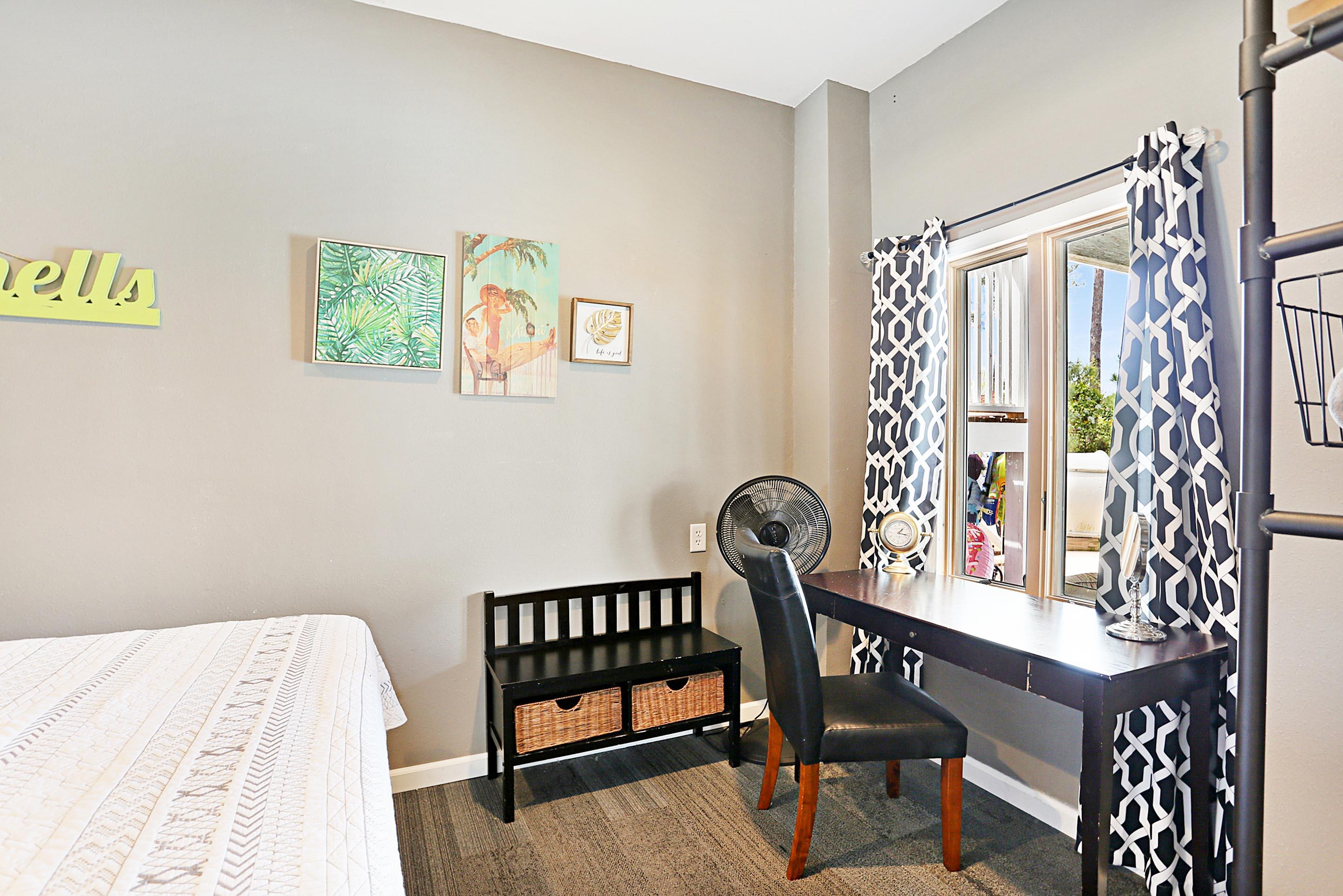 TURQUOISE BEACH 3RD ADDN - Residential