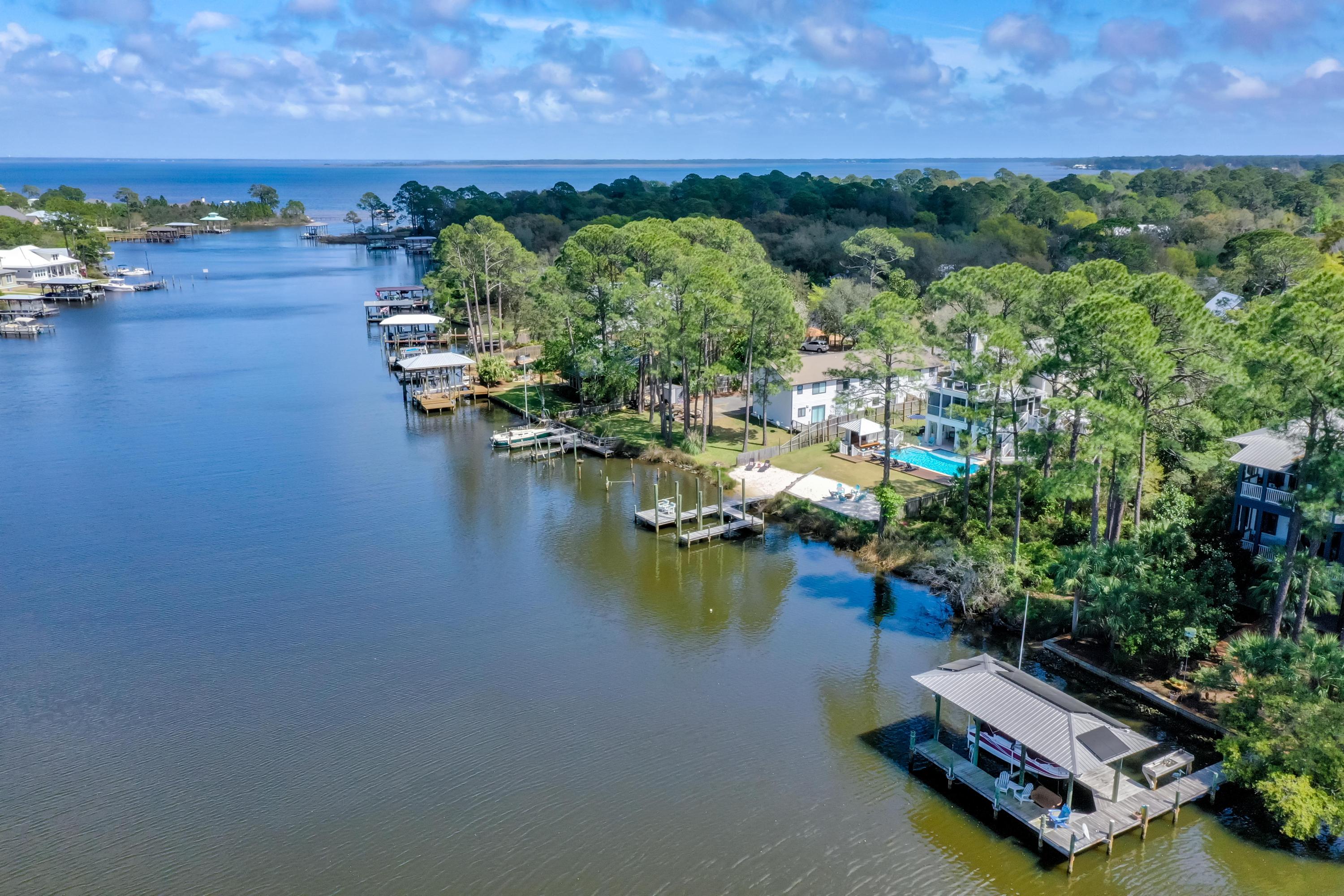 TURQUOISE BEACH 3RD ADDN - Residential