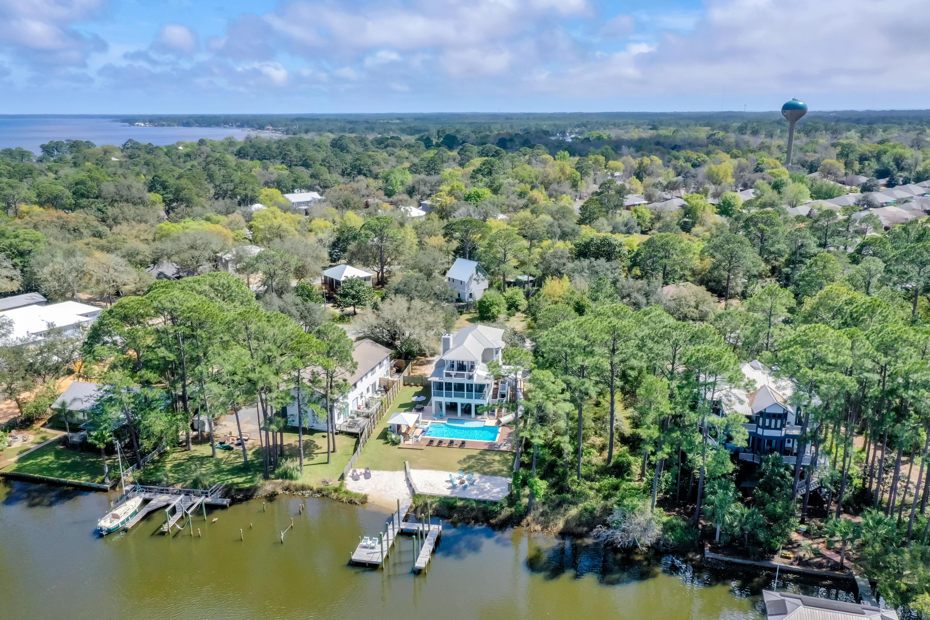 TURQUOISE BEACH 3RD ADDN - Residential