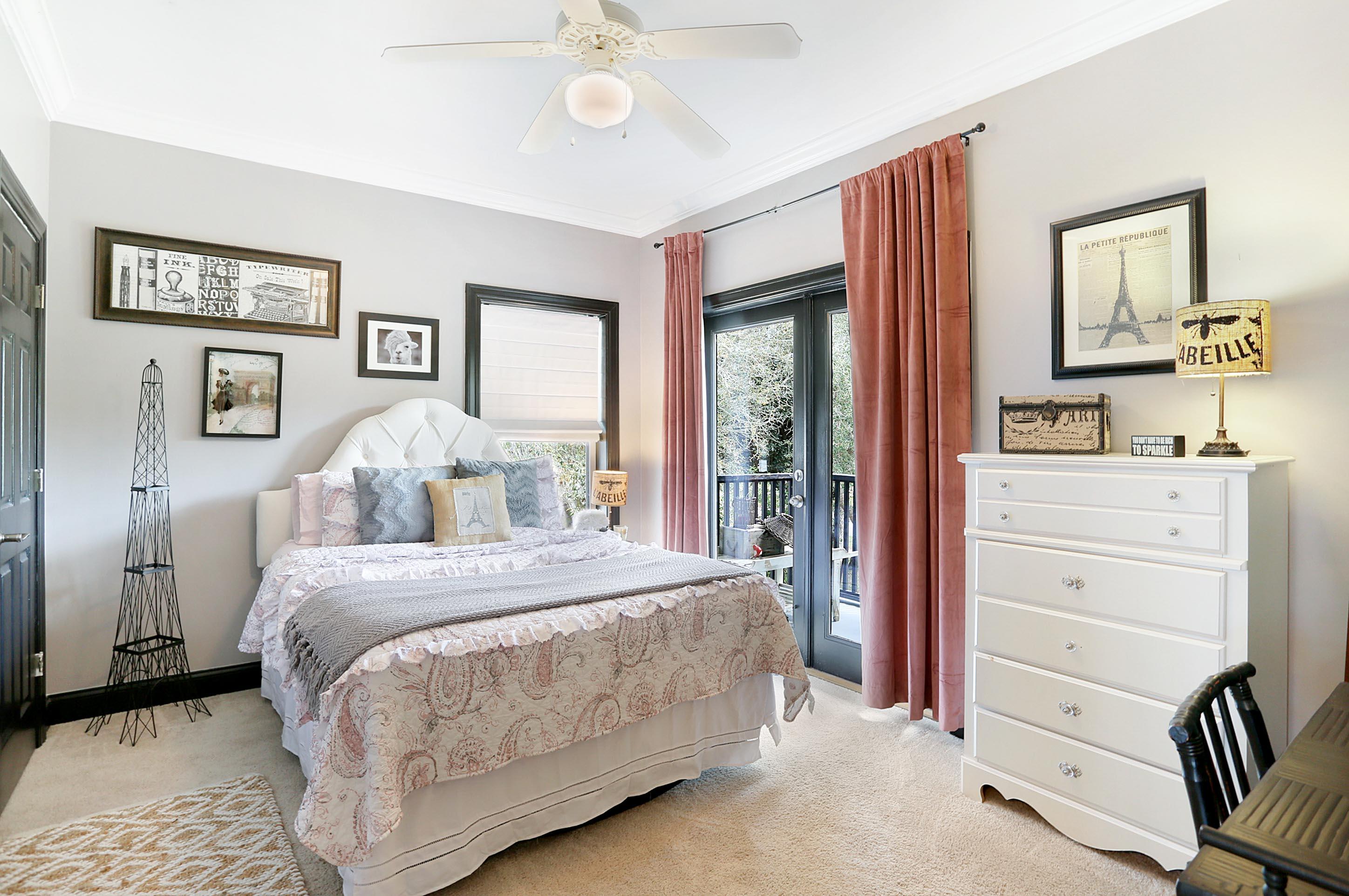 TURQUOISE BEACH 3RD ADDN - Residential