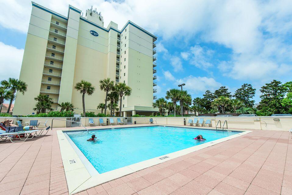 LEEWARD KEY - Residential