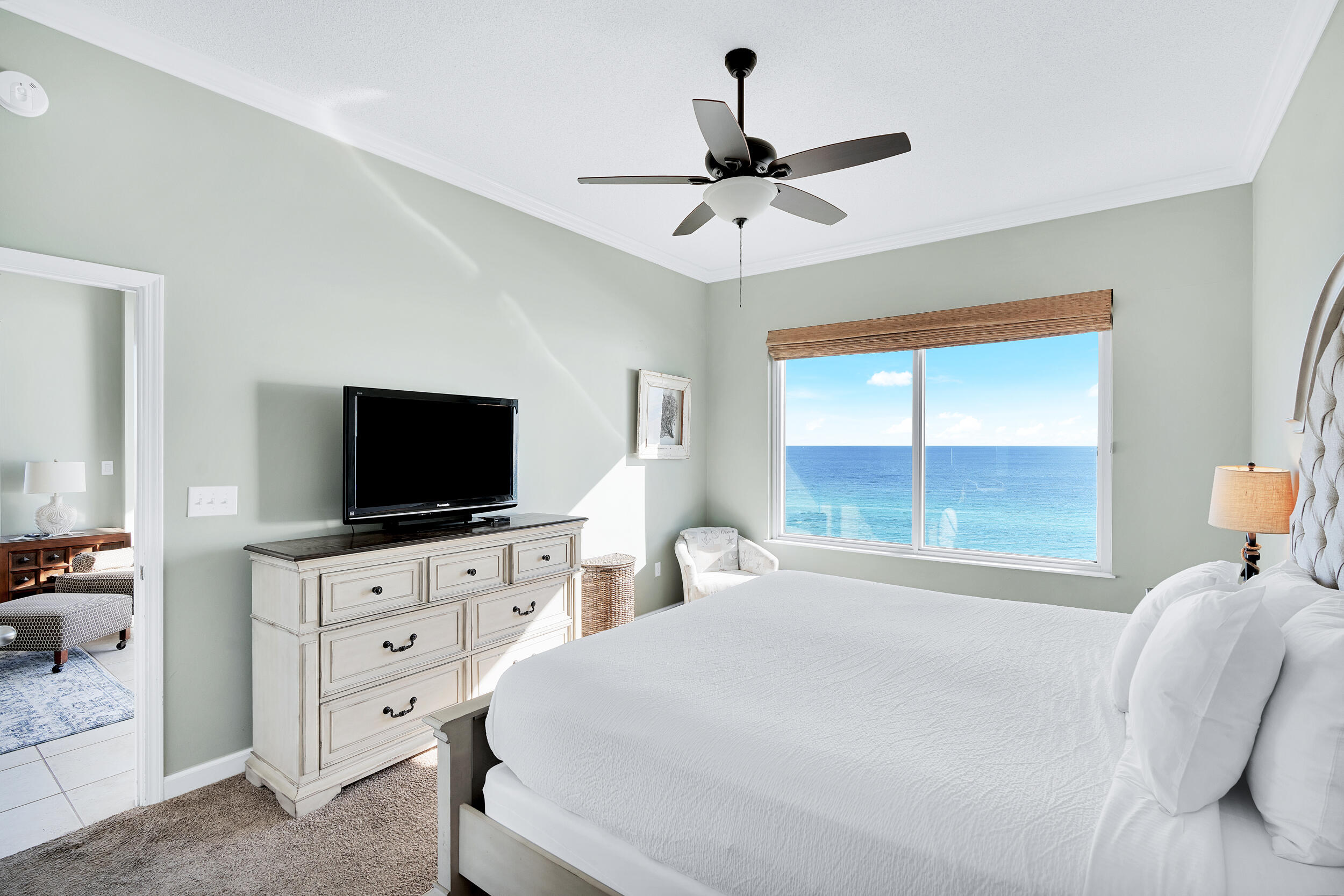 LEEWARD KEY - Residential