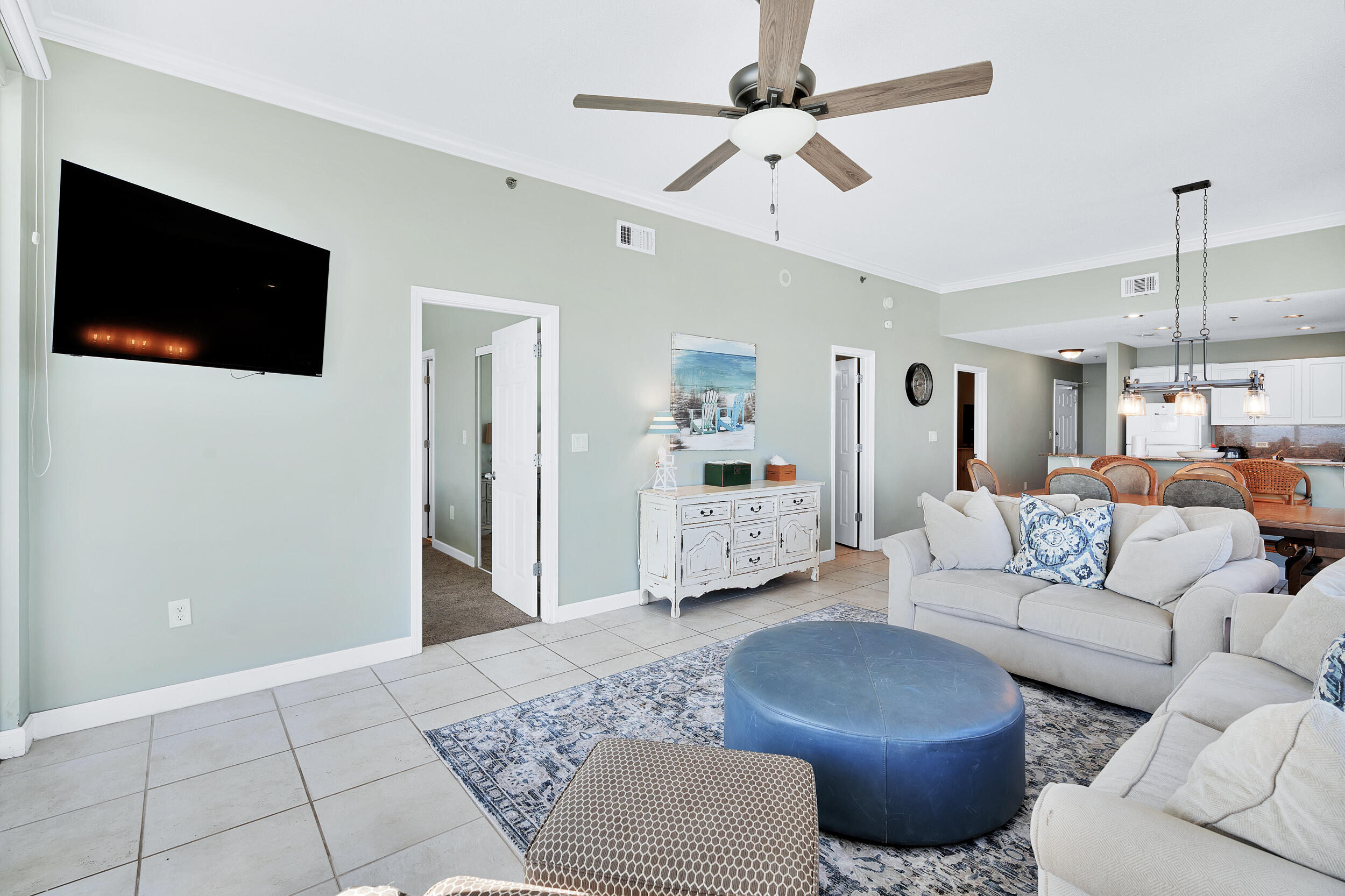 LEEWARD KEY - Residential