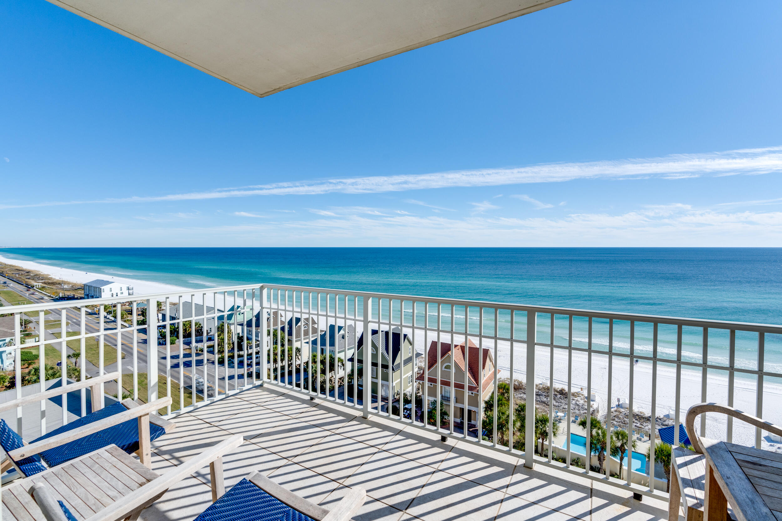 LEEWARD KEY - Residential