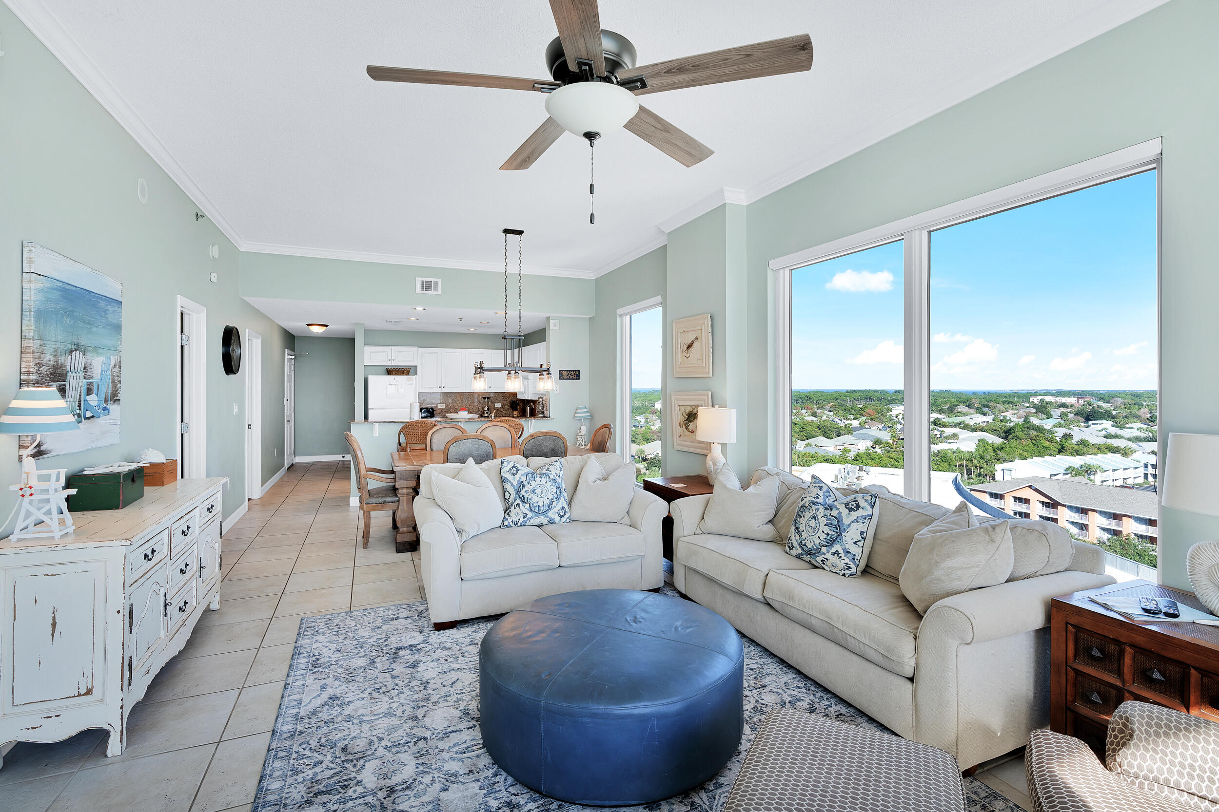 LEEWARD KEY - Residential