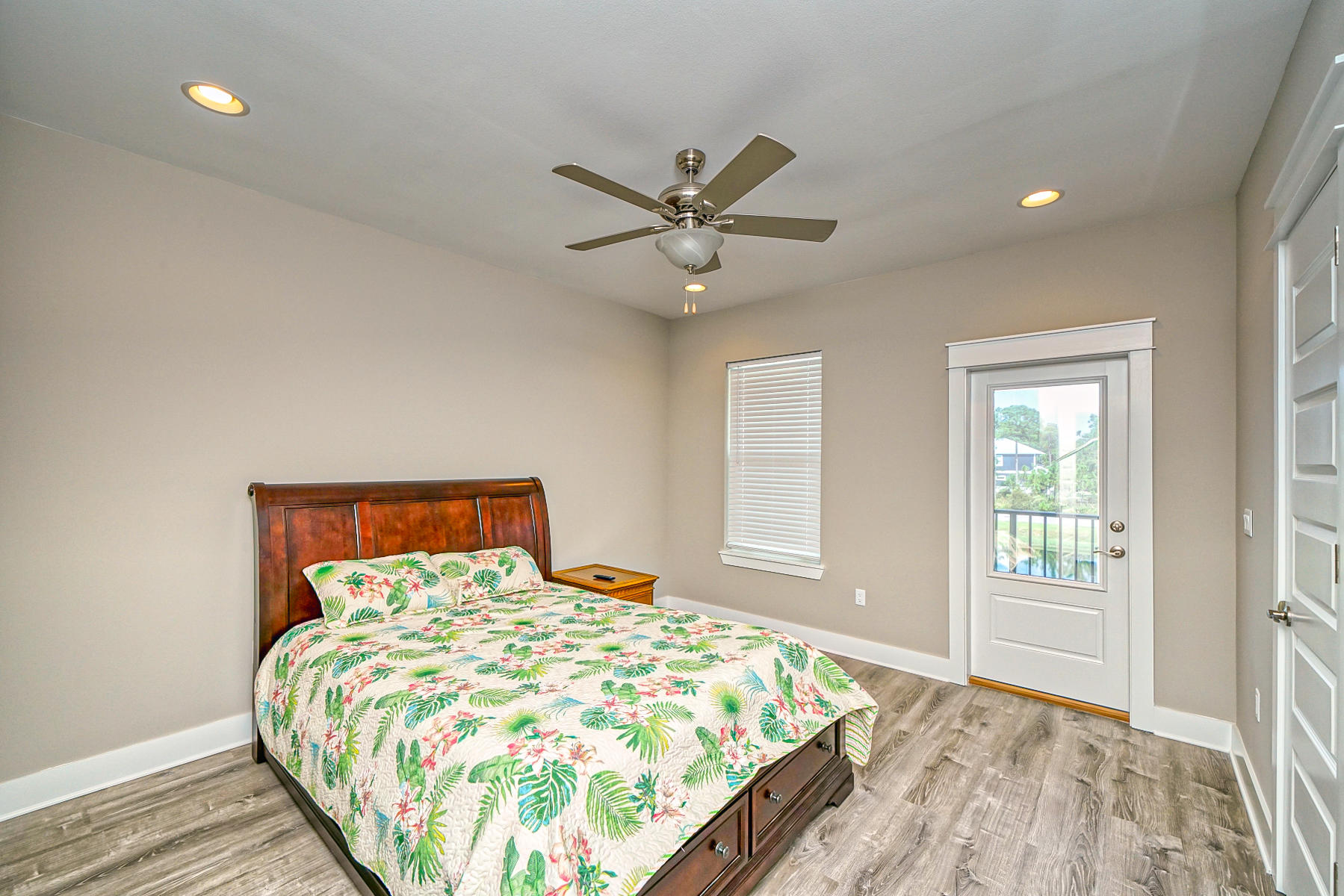 FRANGISTA BEACH 3RD AADDITION - Residential