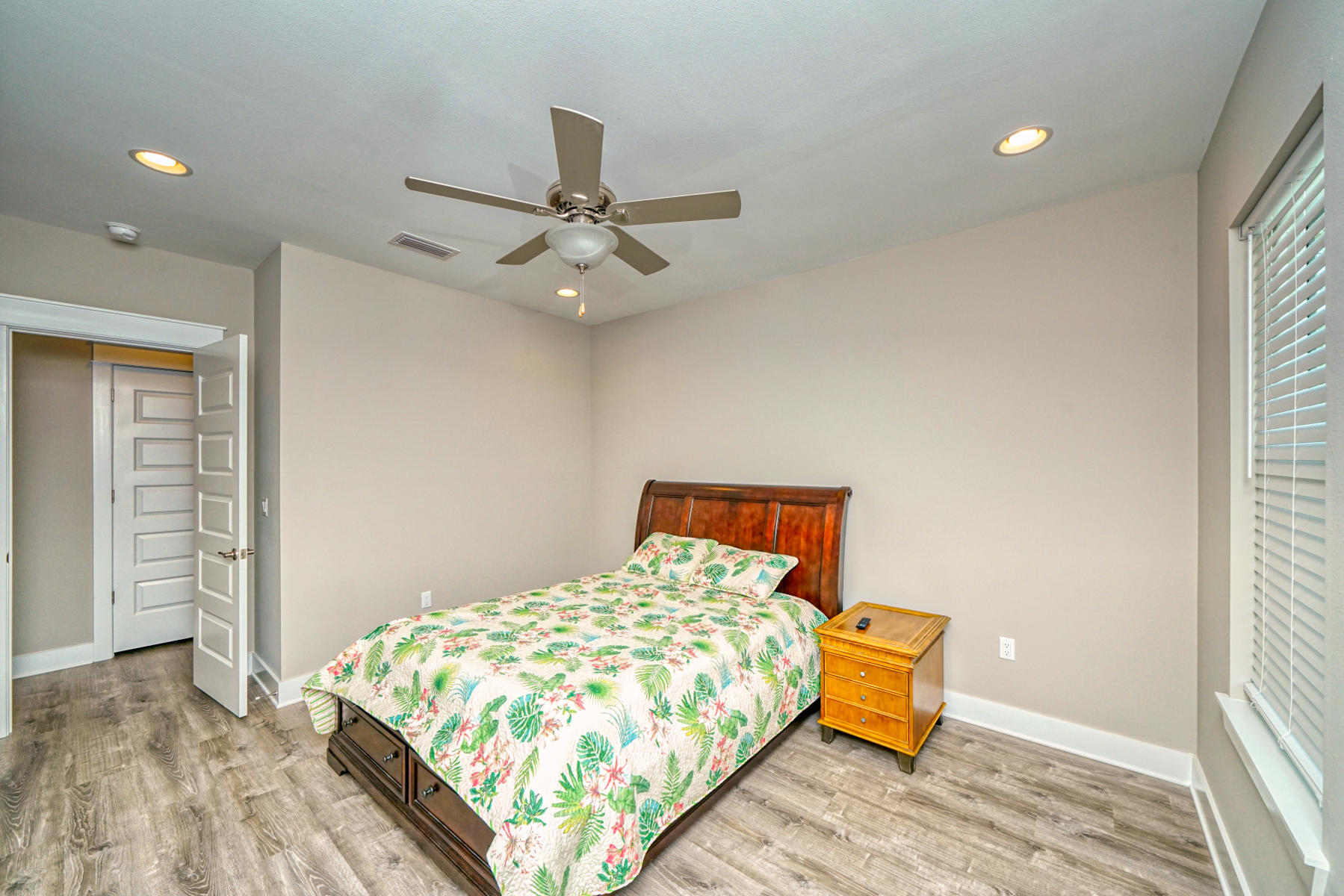 FRANGISTA BEACH 3RD AADDITION - Residential