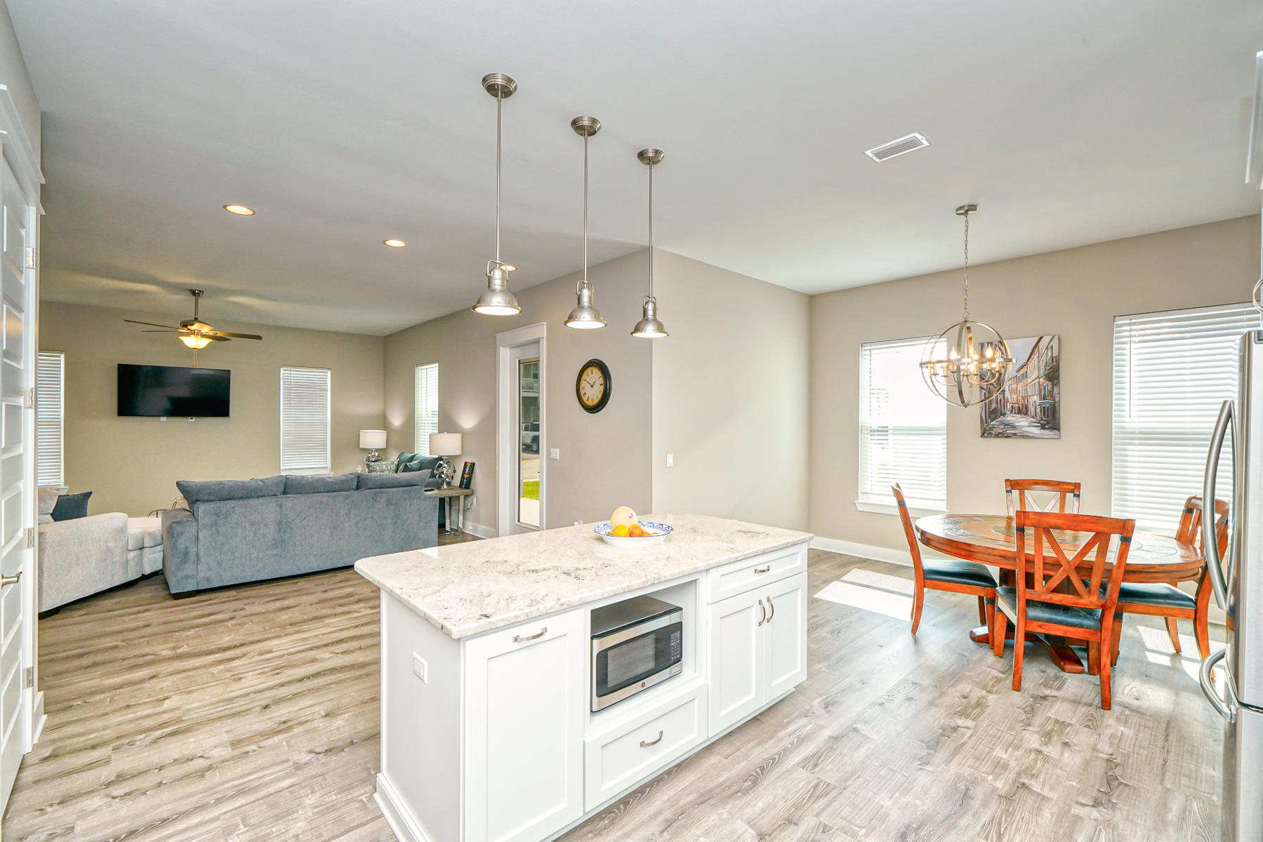 FRANGISTA BEACH 3RD AADDITION - Residential