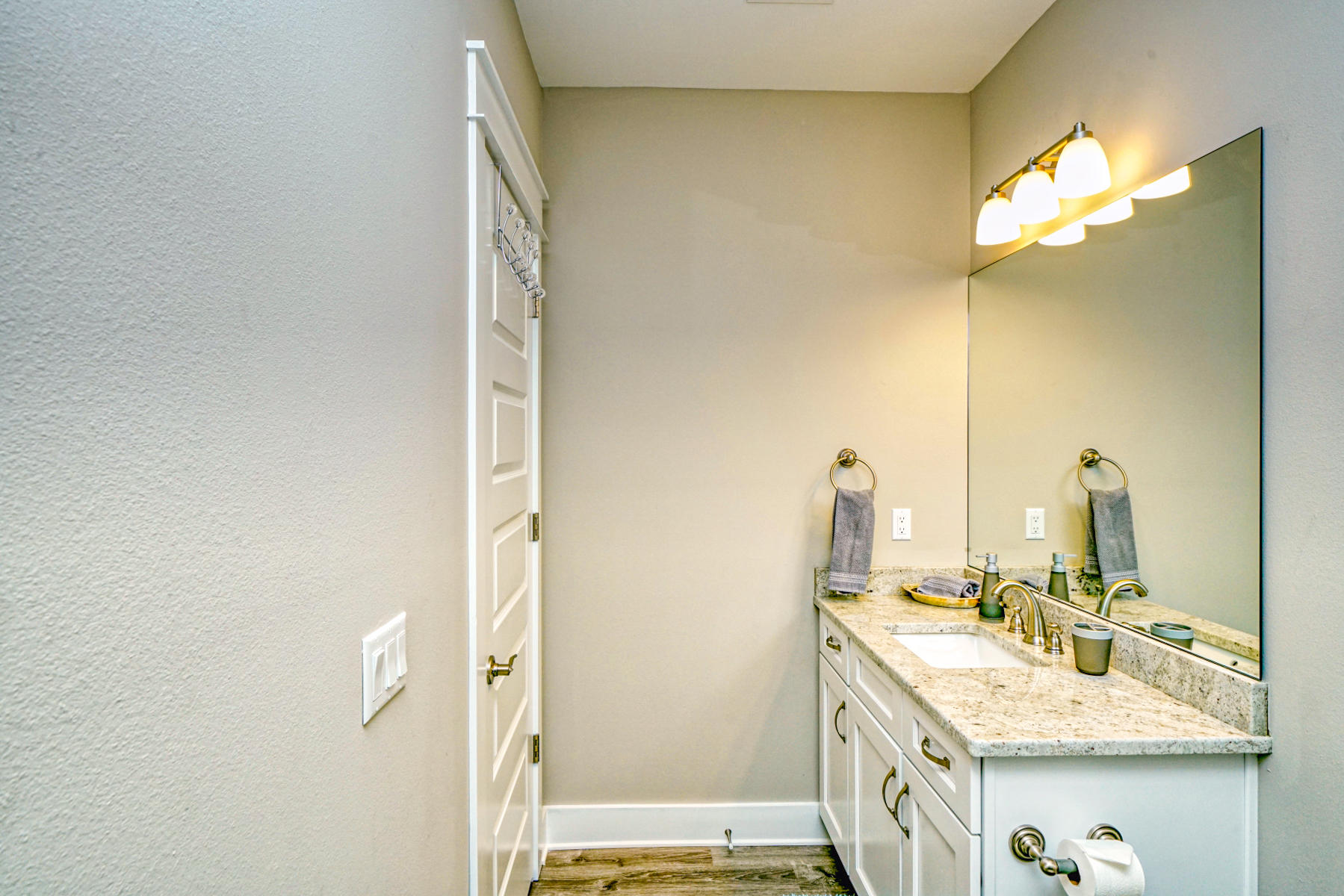 FRANGISTA BEACH 3RD AADDITION - Residential