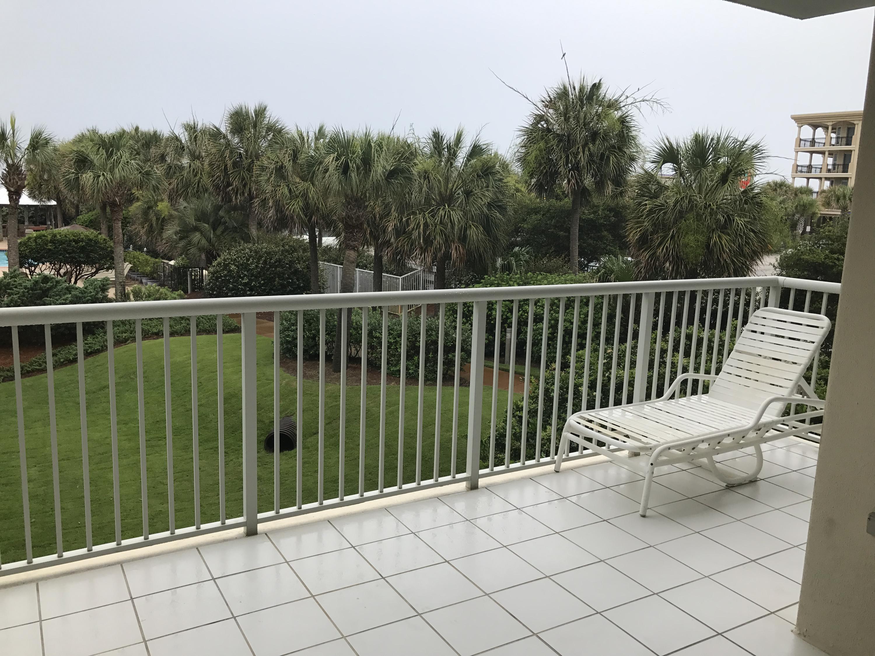 CRESCENT AT MIRAMAR BEACH THE - Residential