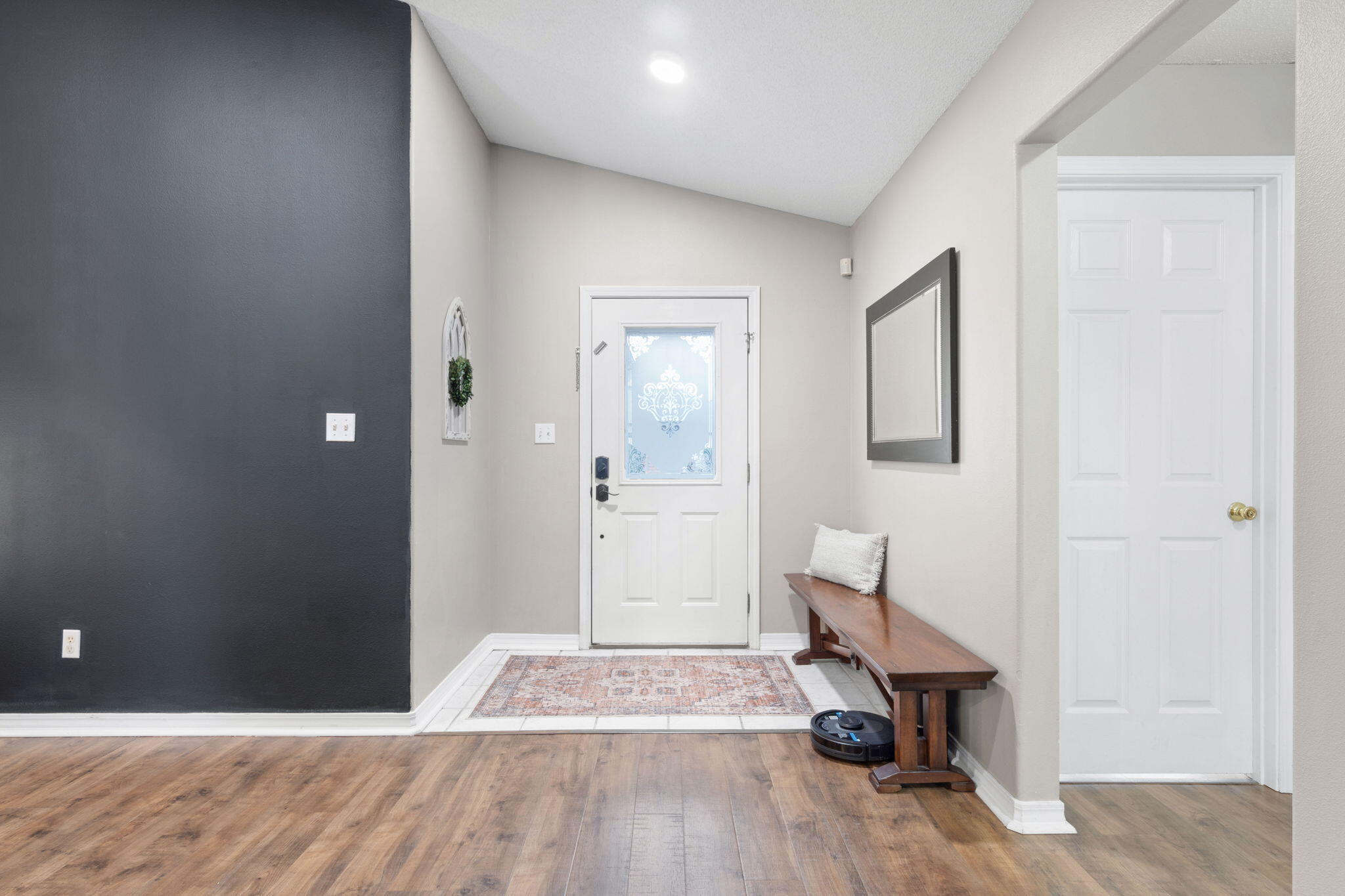 HIDDEN ESTATES - Residential