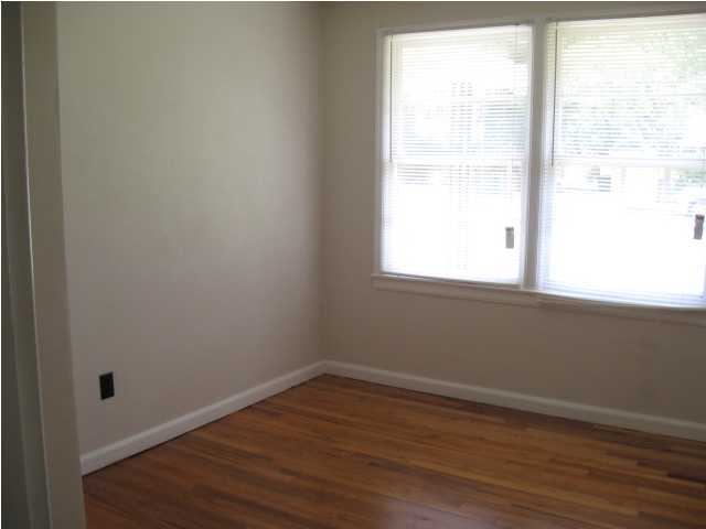 GARNIERS BEACH - Residential Lease