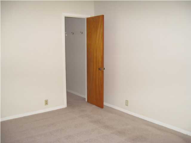 GARNIERS BEACH - Residential Lease