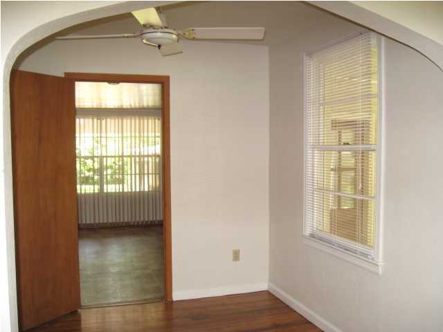 GARNIERS BEACH - Residential Lease