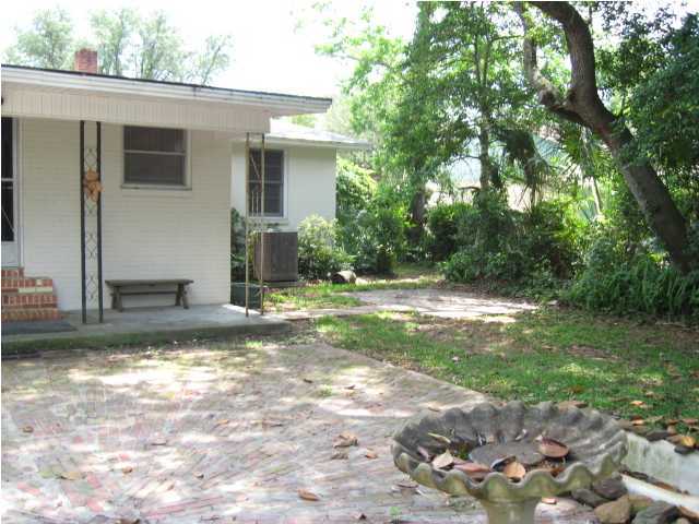 GARNIERS BEACH - Residential Lease