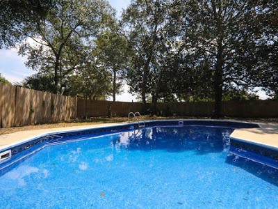 COUNTRY CLUB ESTATES 1ST ADDN - Residential