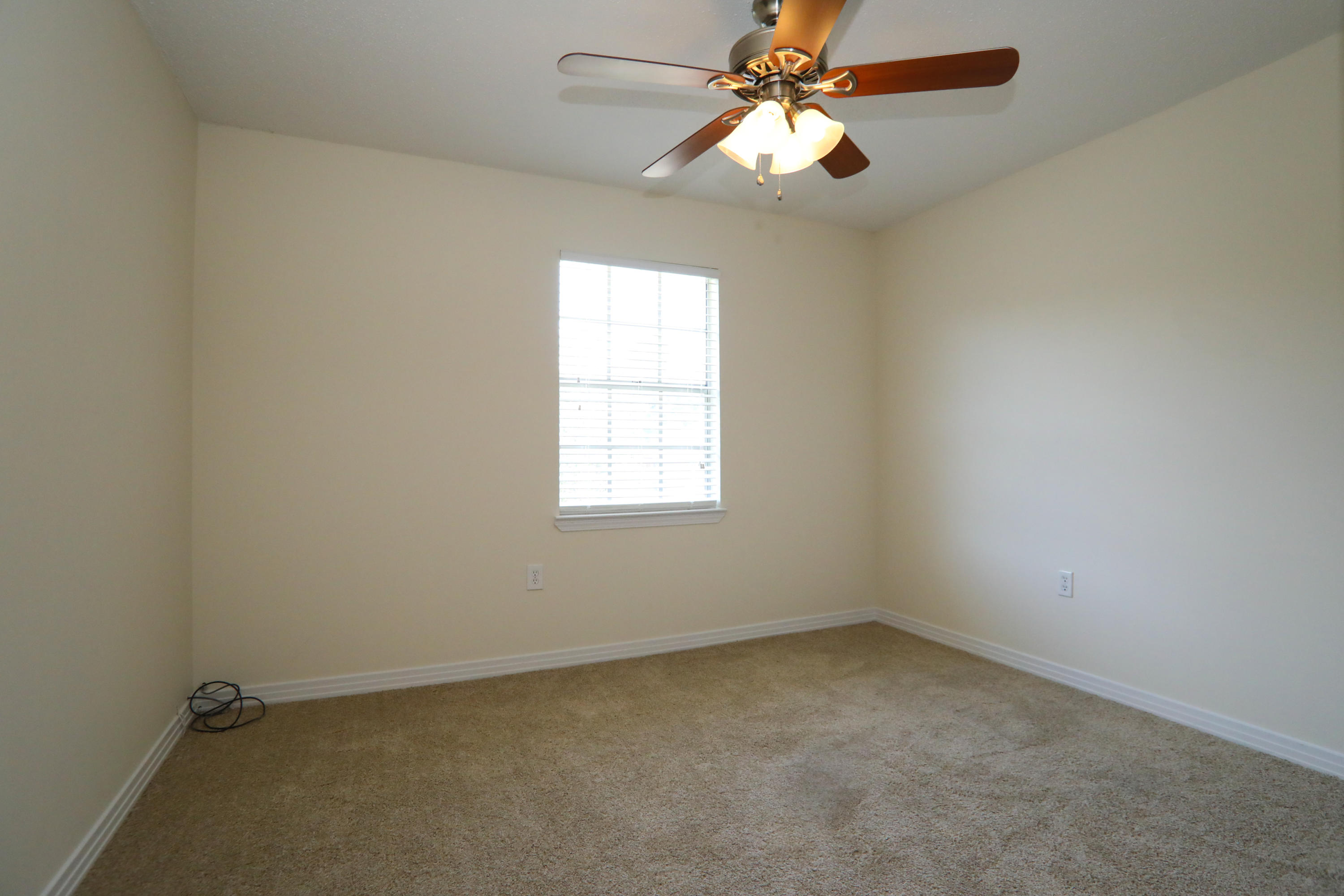 COUNTRY CLUB ESTATES 1ST ADDN - Residential