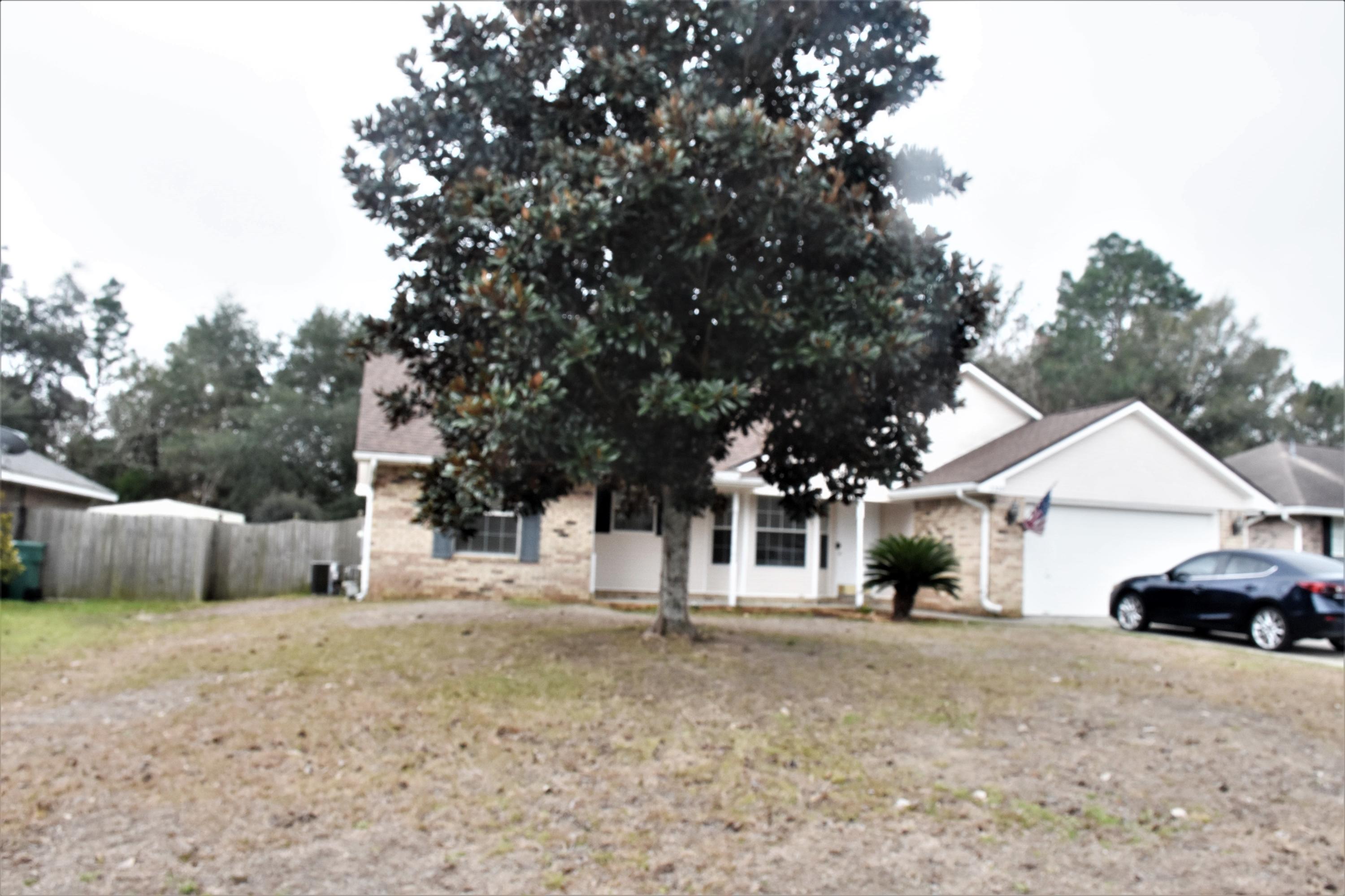 CHEROKEE BEND S/D - Residential