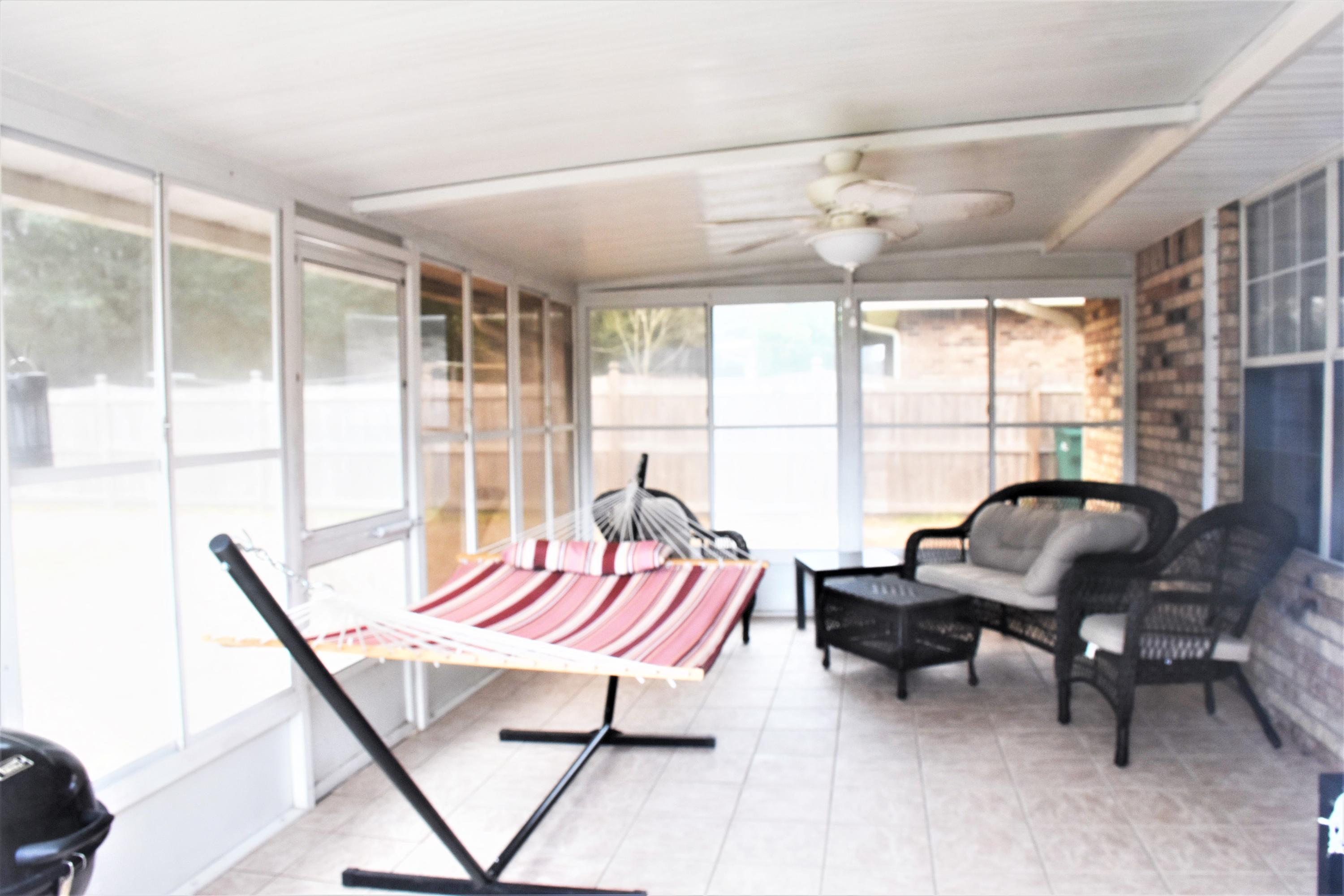 CHEROKEE BEND S/D - Residential