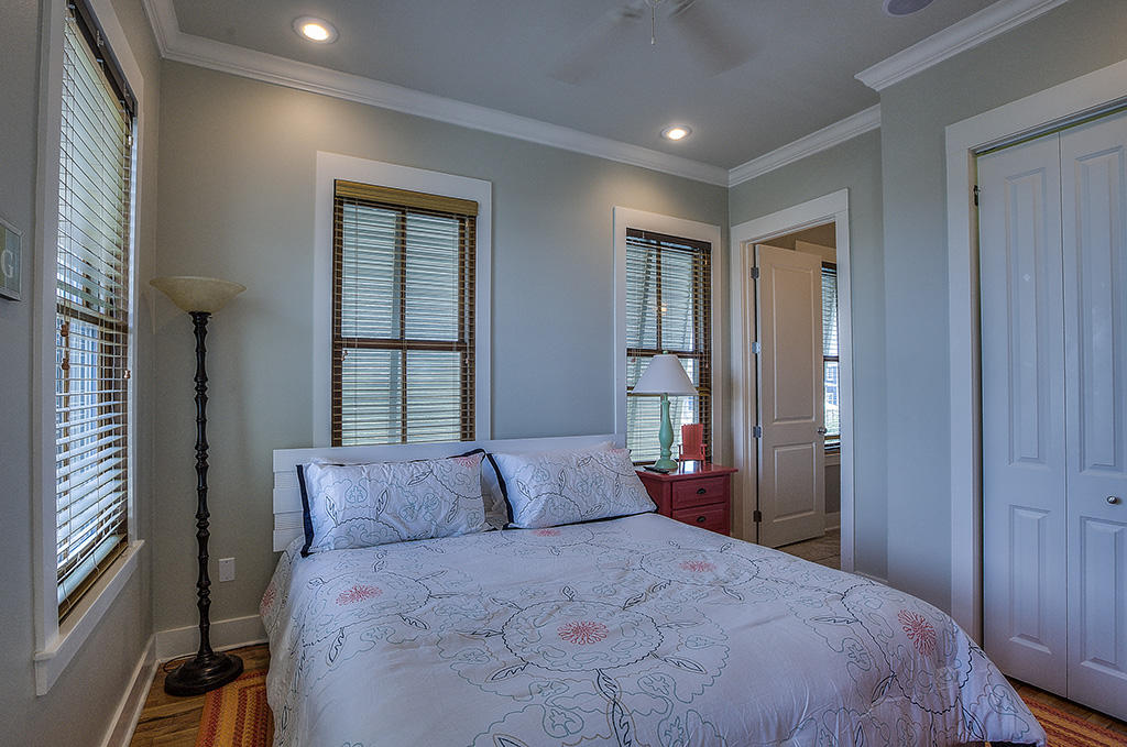 SUNSET BEACH - Residential