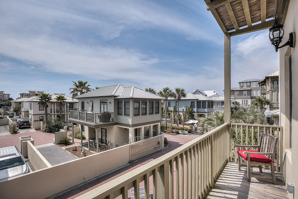 SUNSET BEACH - Residential