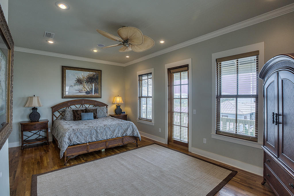 SUNSET BEACH - Residential