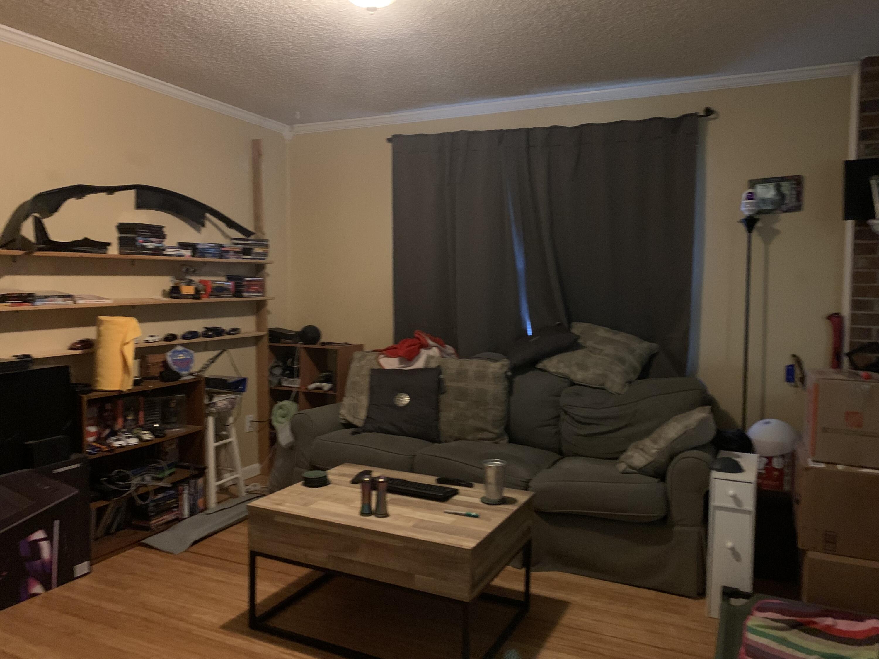 CAROL ANNE MANOR - Residential