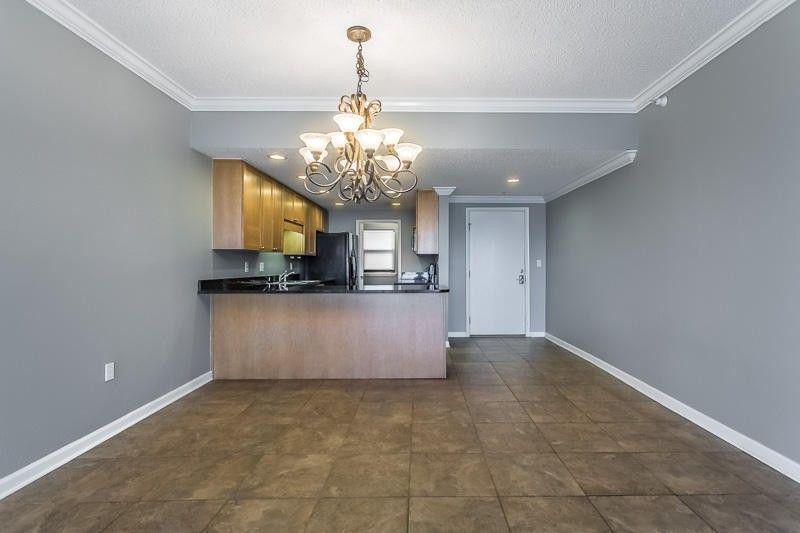 NAVARRE TOWERS CONDO - Residential